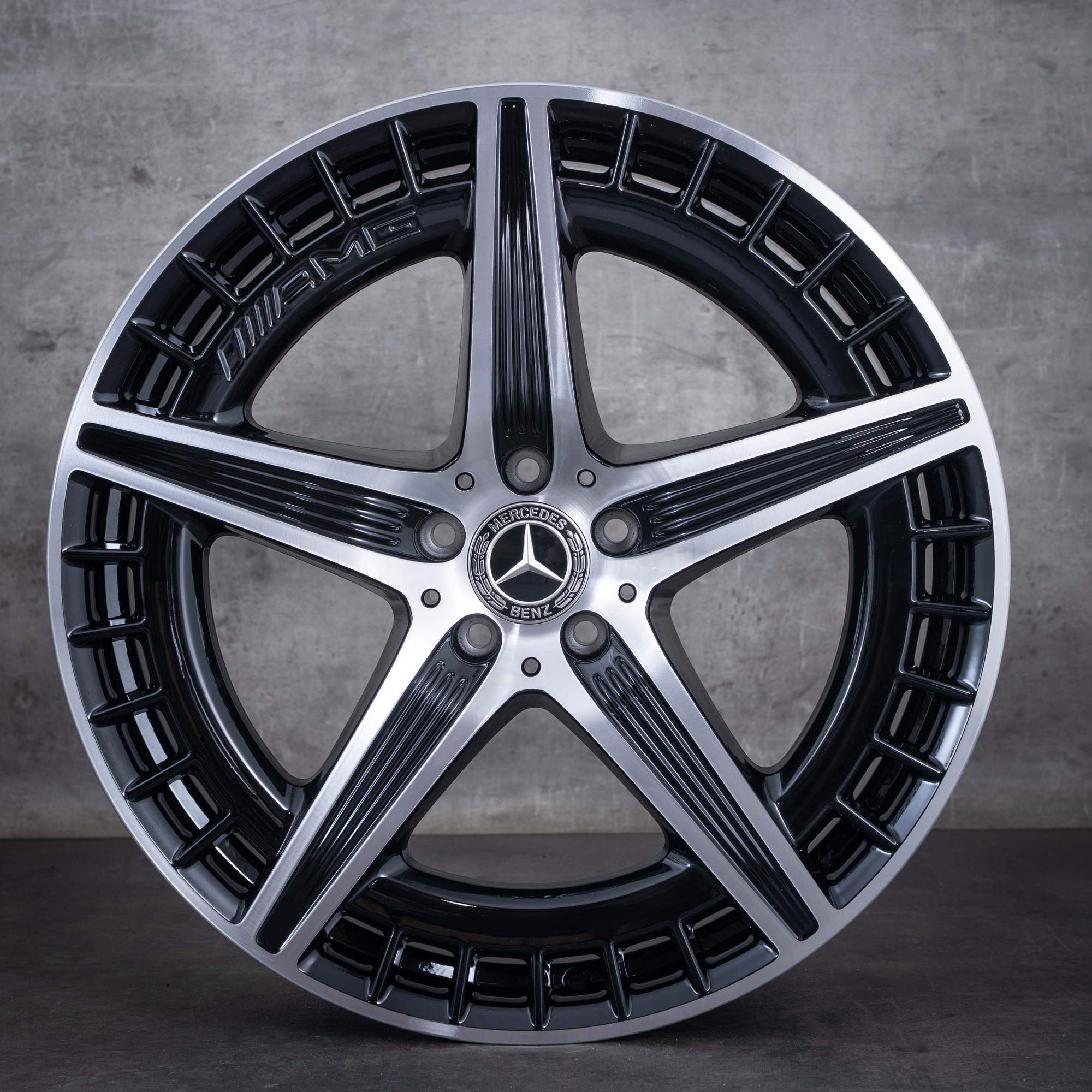 Jante originale Mercedes-Benz EQE 43 53 AMG de 21 de inci 4MATIC X294 A2944011400 negre cu suprafață diamantată în față NOI