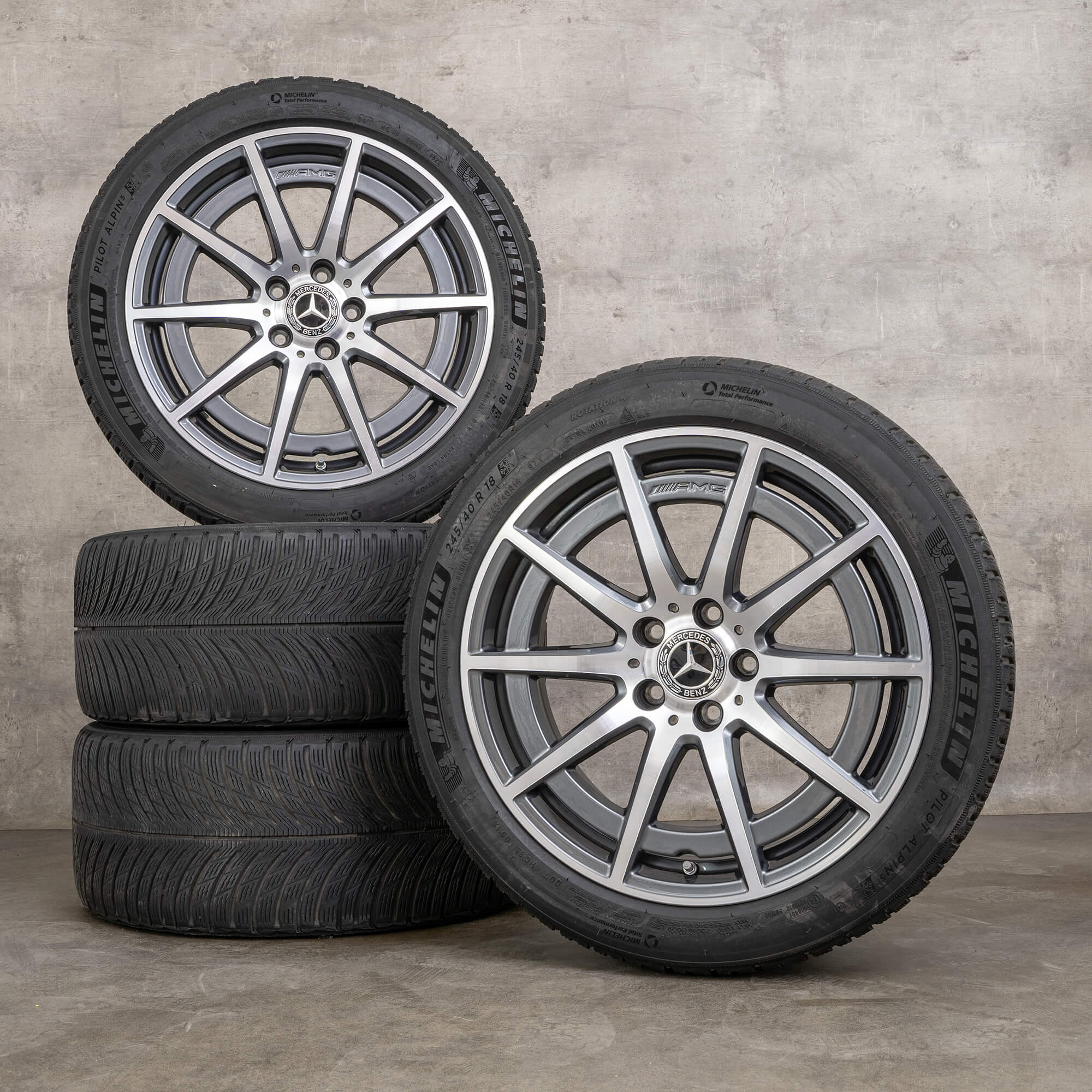 Genuine Mercedes Benz Classe A 45 CLA AMG inverno ruote 18 pollici W177 V177 C118 X118 cerchi A1774012100 himalaya grigio lucido torniti 7 mm