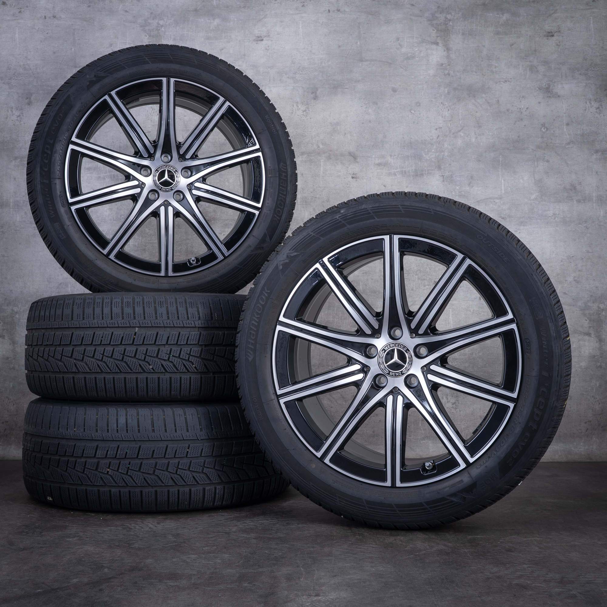 Anvelope de iarnă originale Mercedes-Benz Clasa S 19 inci W223 cod A2234014700 negre diamantate la față