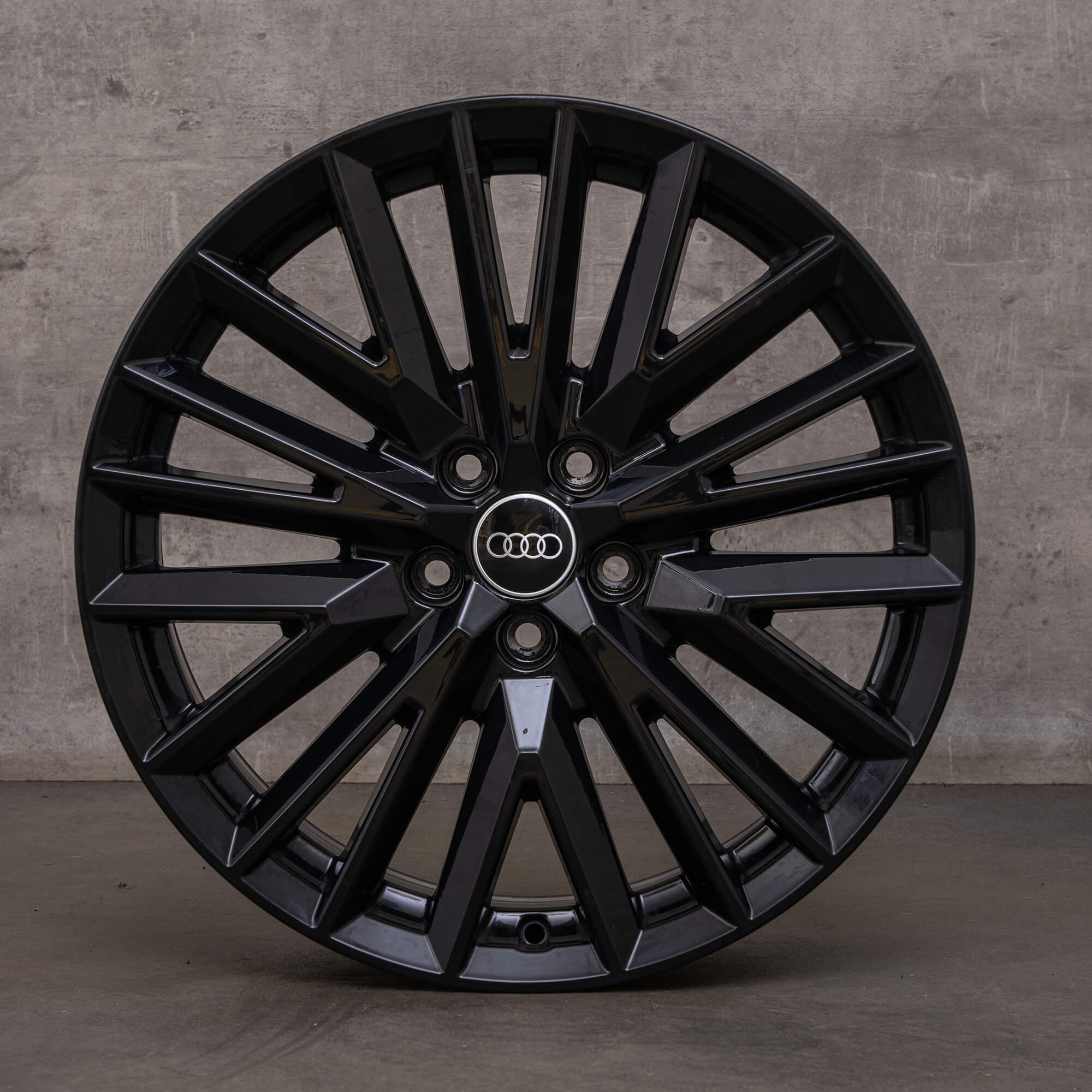 Original Audi Q3 Jantes 19 pouces II F3 Alu 83A601025L noir