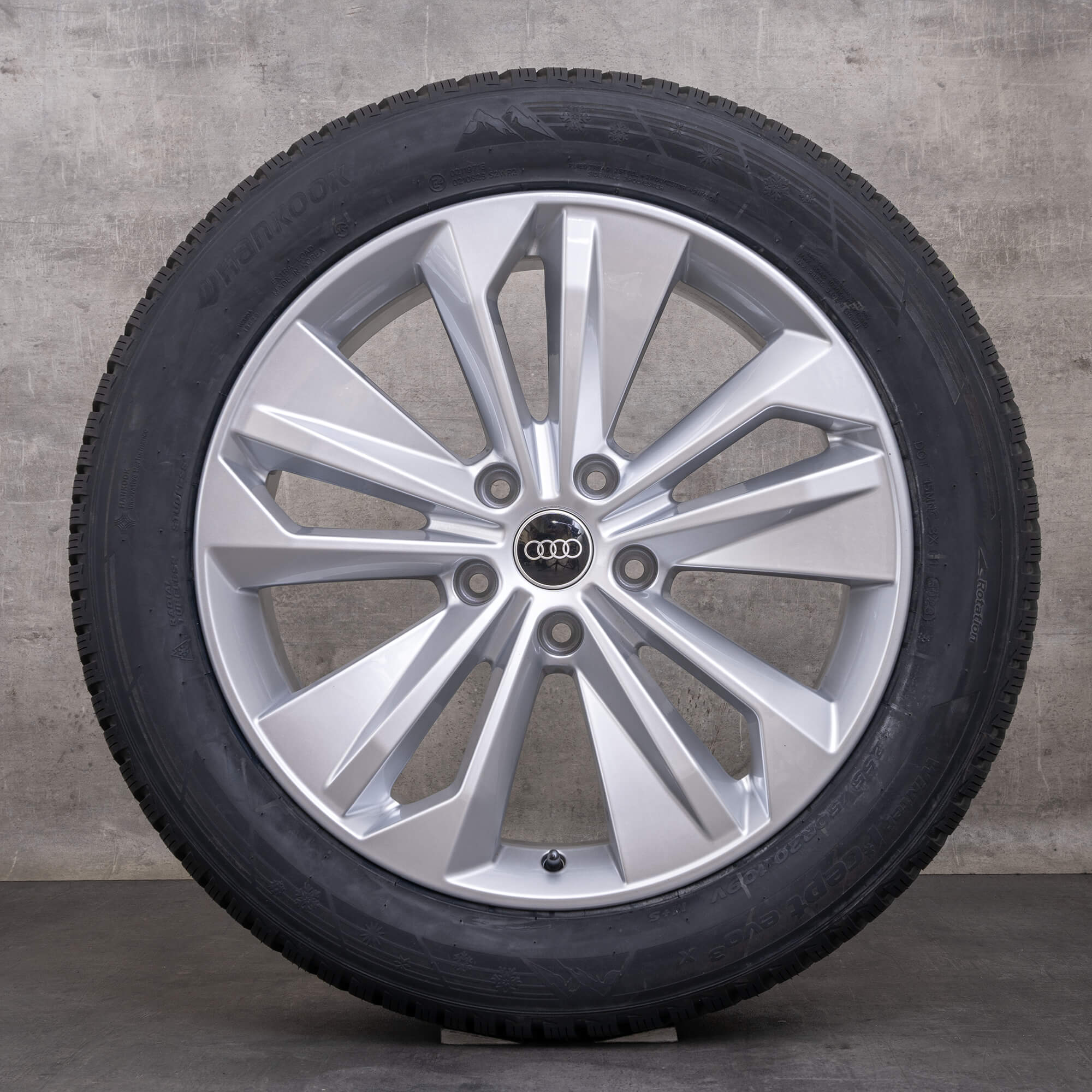 Original Audi Q6 SQ6 e-tron Winterräder 20 Zoll GF Felgen 85H601025BP 85H601025BQ Flax silber NEU