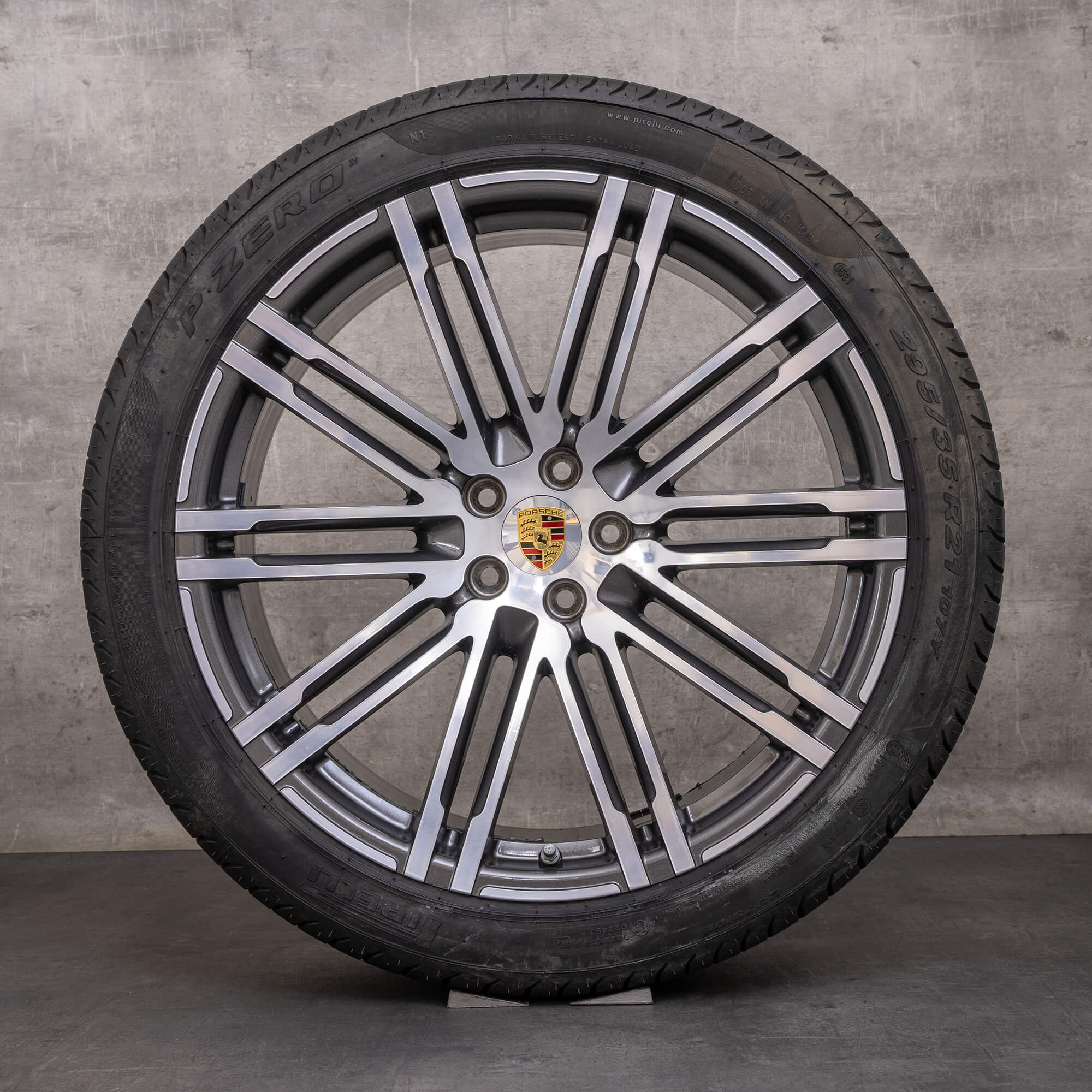 Original Porsche Macan I Felgen 21 Zoll Sommerräder 95B601025AT 95B601025BA titan glanzgedreht
