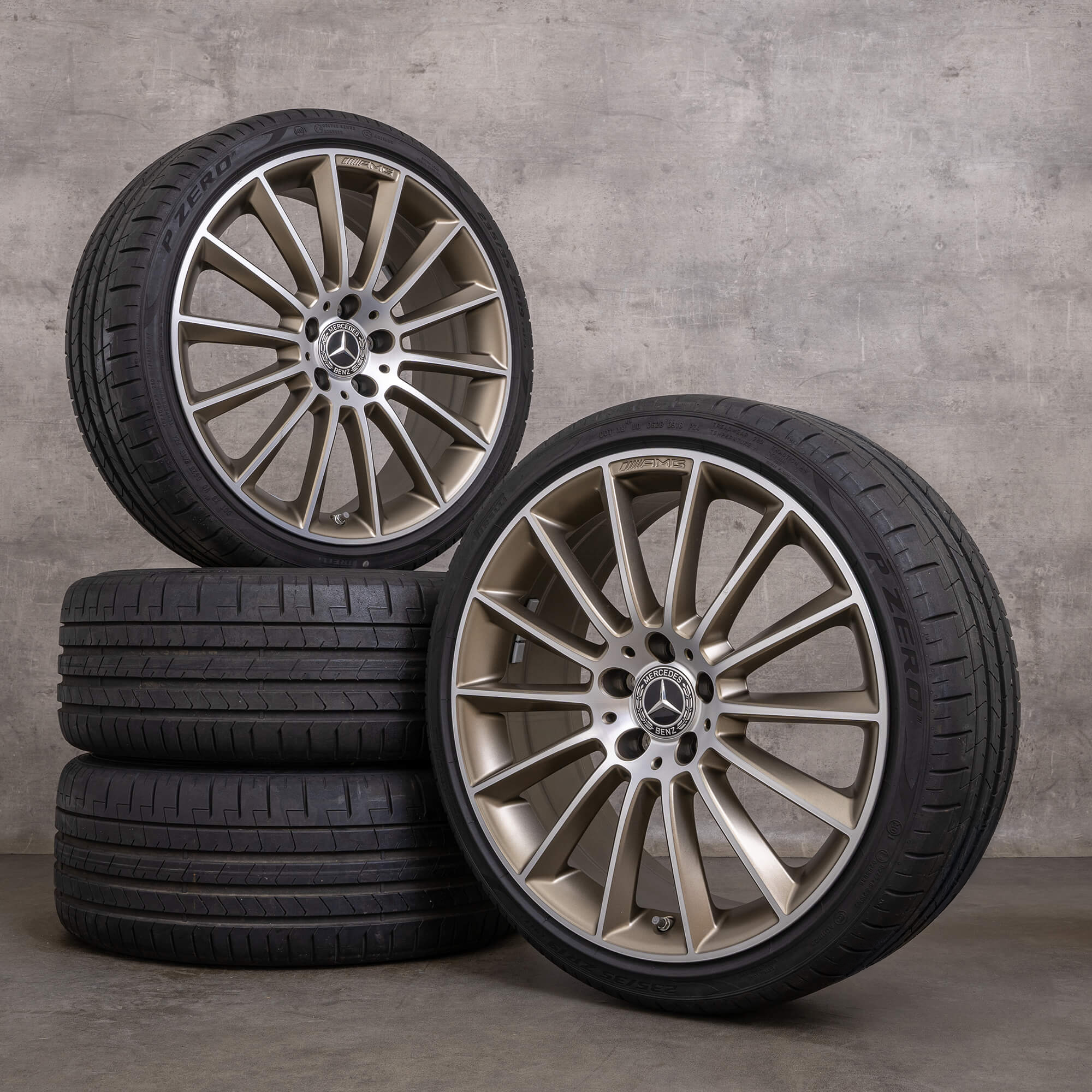 Original Mercedes Benz Classe A A35 AMG 4Matic jantes 19 pouces W177 V177 roues d'été A1774011900 or mat brillant