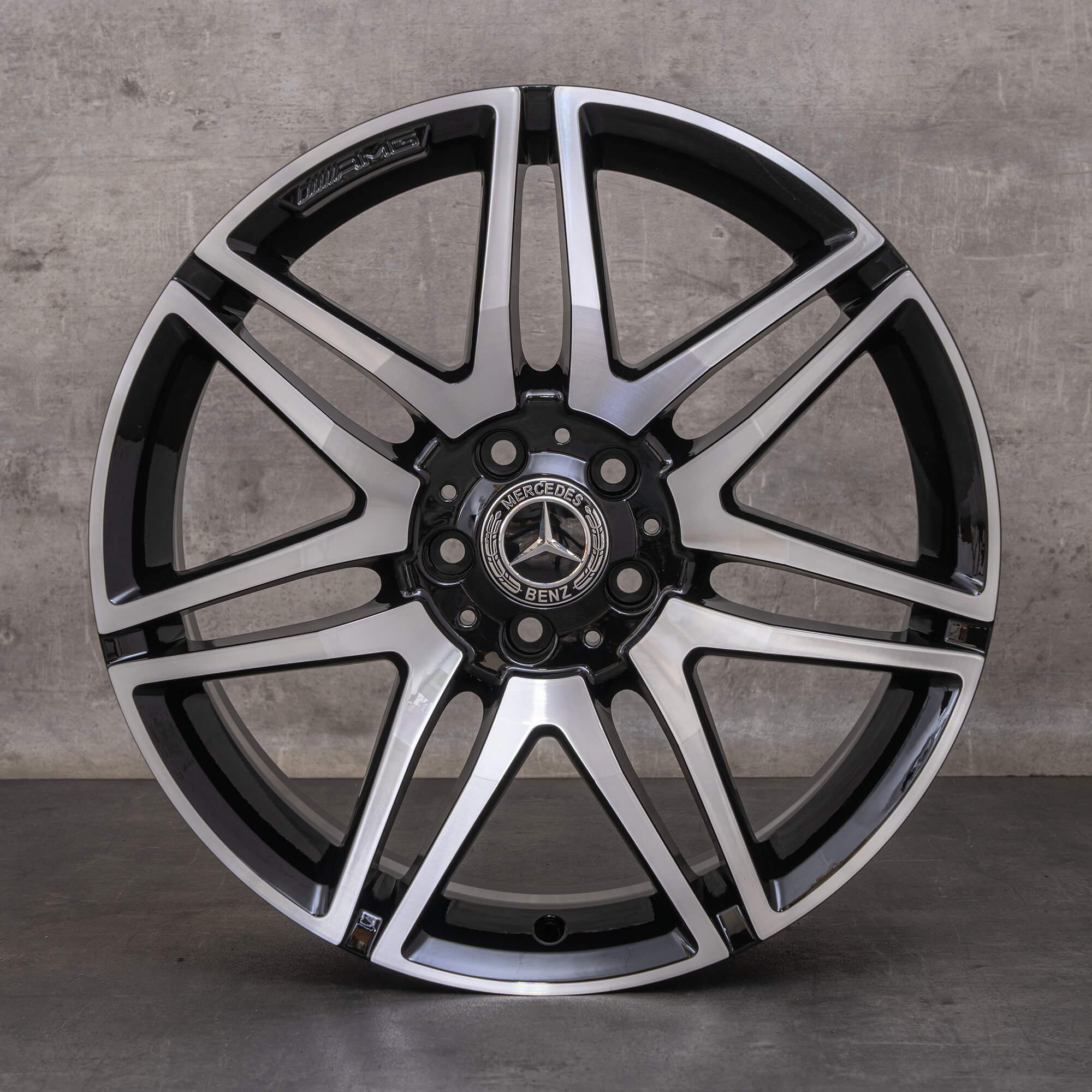 Orijinal E-Serisi AMG jantlar 19 inç C207 A207 A2124014702 siyah yüksek parlaklıkta tornalanmış