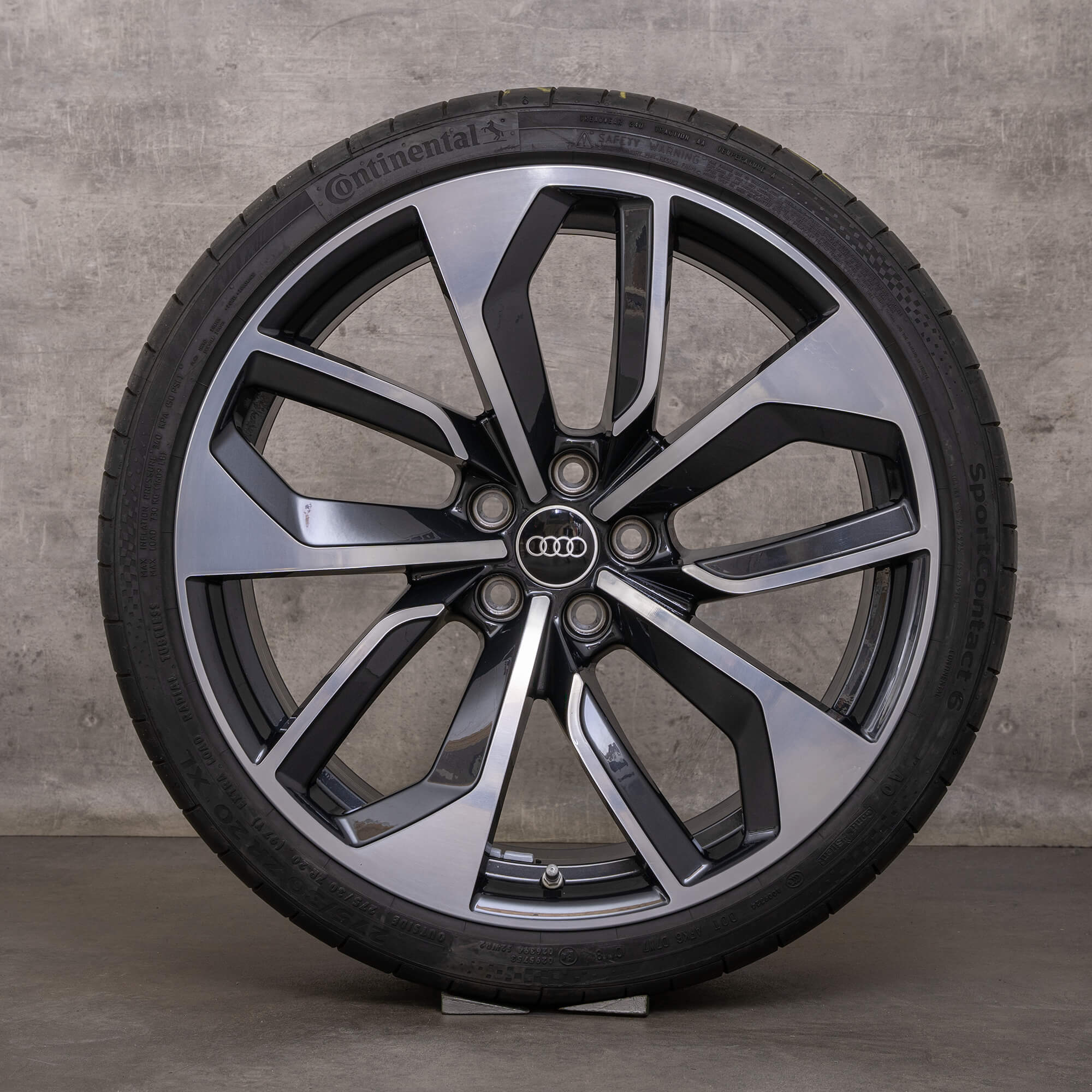 OEM Audi RS4 RS5 rims 20 inch 8W B9 summer tires Edge 8W0601025DB black glossy turned
