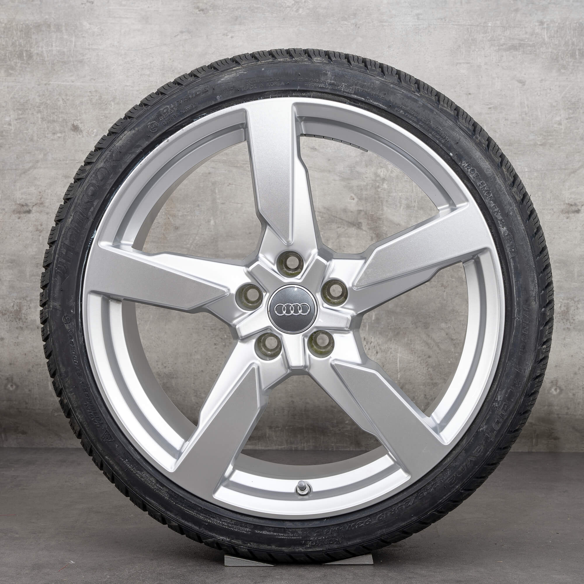 Audi 19 inch rims TT TTS TTRS 8S 8S0601025AA winter tires wheels