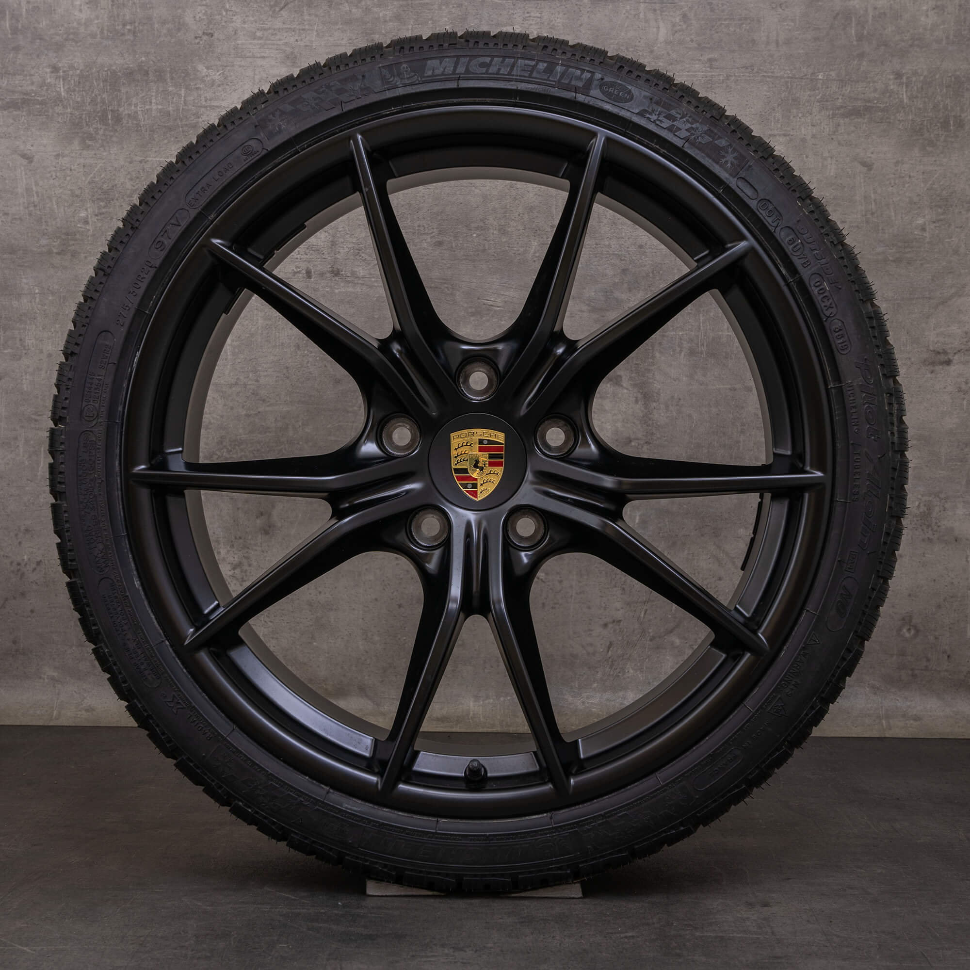 Original Porsche Boxster Cayman 718 Winterräder 20 Zoll 982 GT4 Felgen 982601025AJ 982601025AK schwarz matt