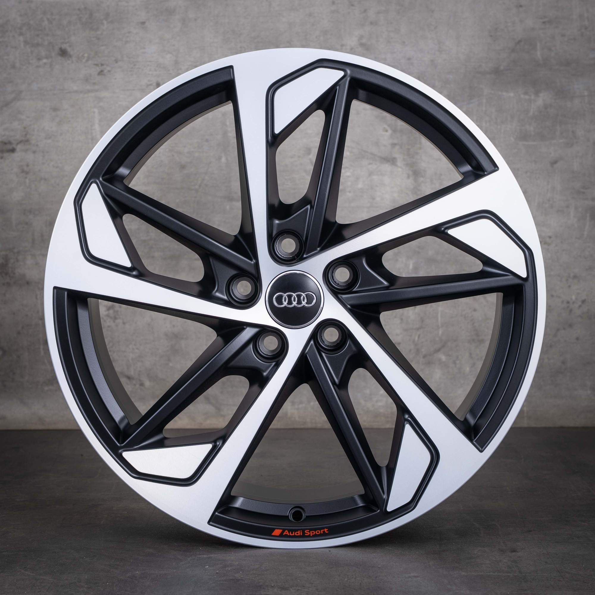 Oryginał Audi A3 S3 Felgi 19 cali 8V 8Y Trapezoid 8Y0601025R czarny mat Polerowane NOWOŚĆ