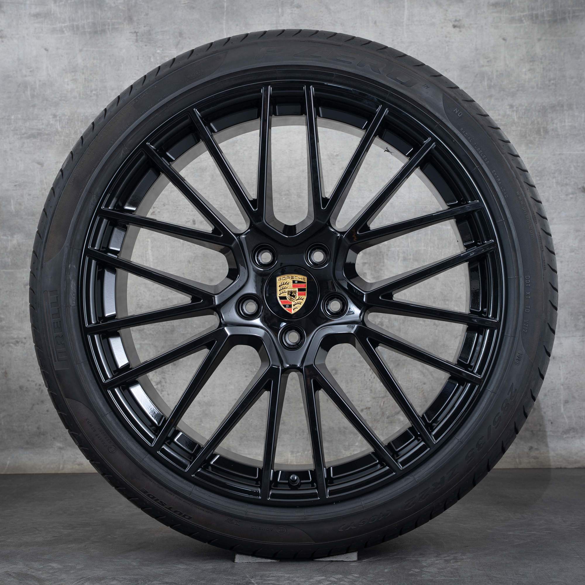 Oryginalne felgi Porsche Cayenne Coupe 22 cale 9YA E3 letnie koła 9Y3601025AL 9Y3601025AM RS Spyder czarne błyszczące