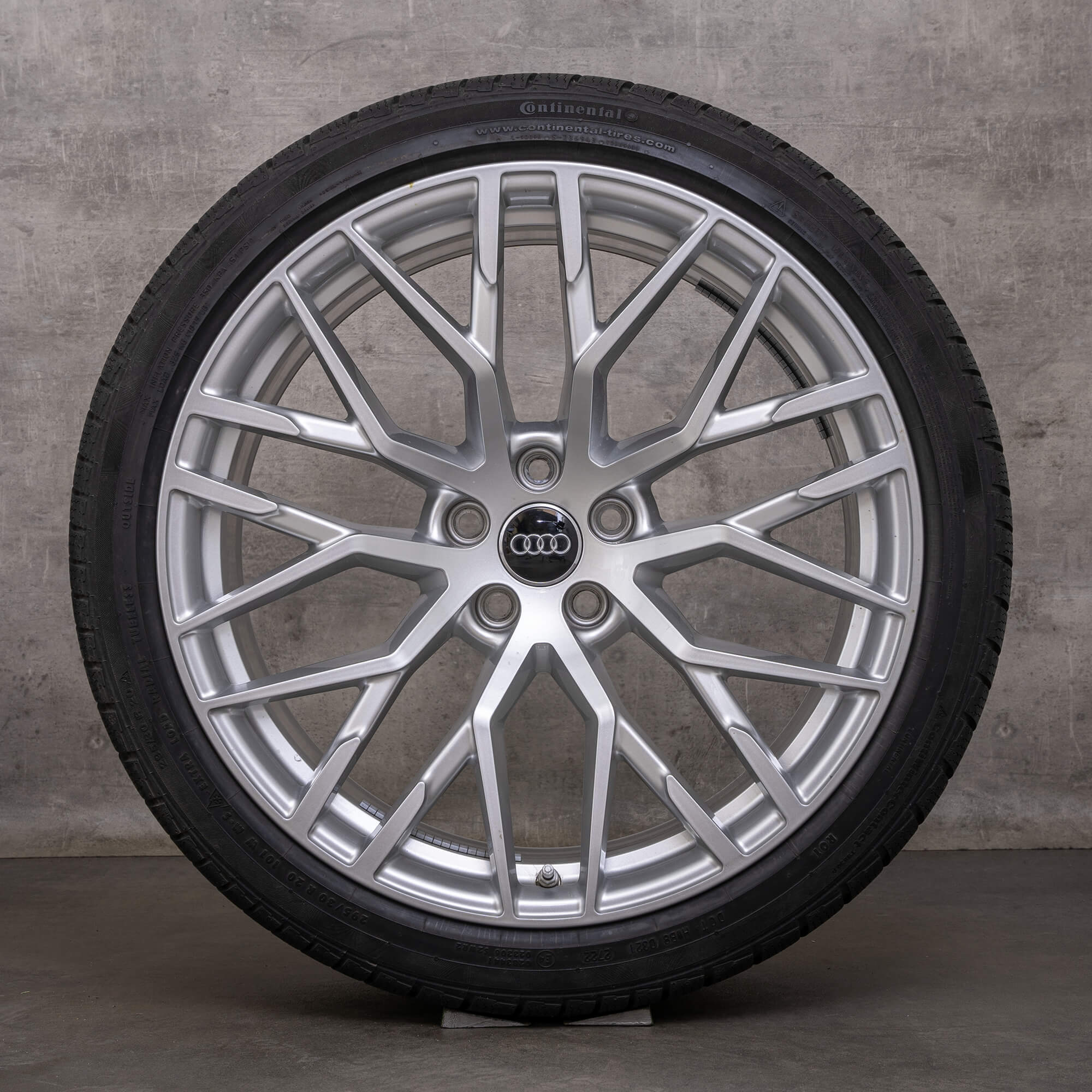 Orijinal Audi R8 kış jantları 20 inç 4S jantlar 4S0601025G gümüş