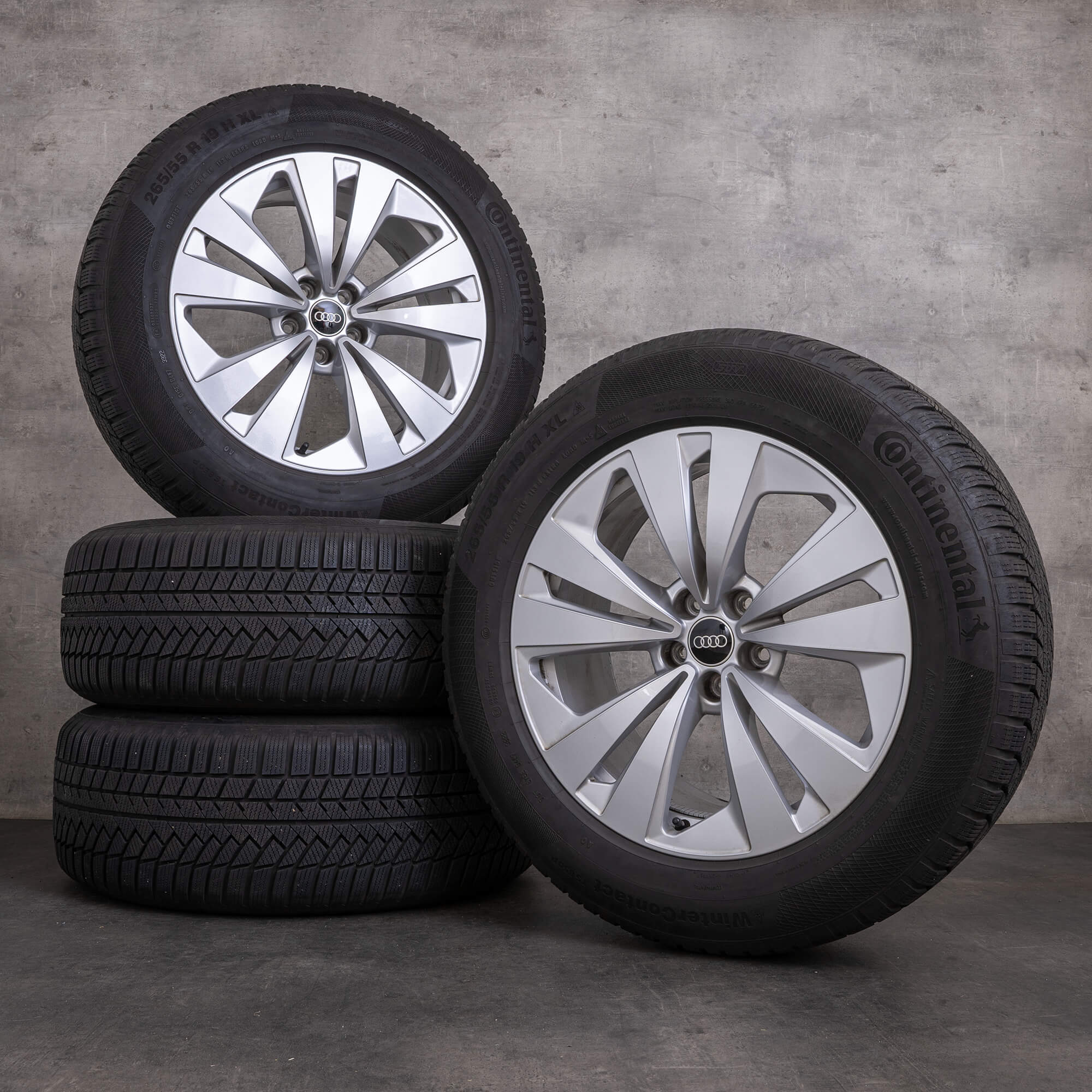 Oryginał Audi Q8 SQ8 koła zimowe 19 cali 4M8 felgi 4M8601025 srebrne błyszczące