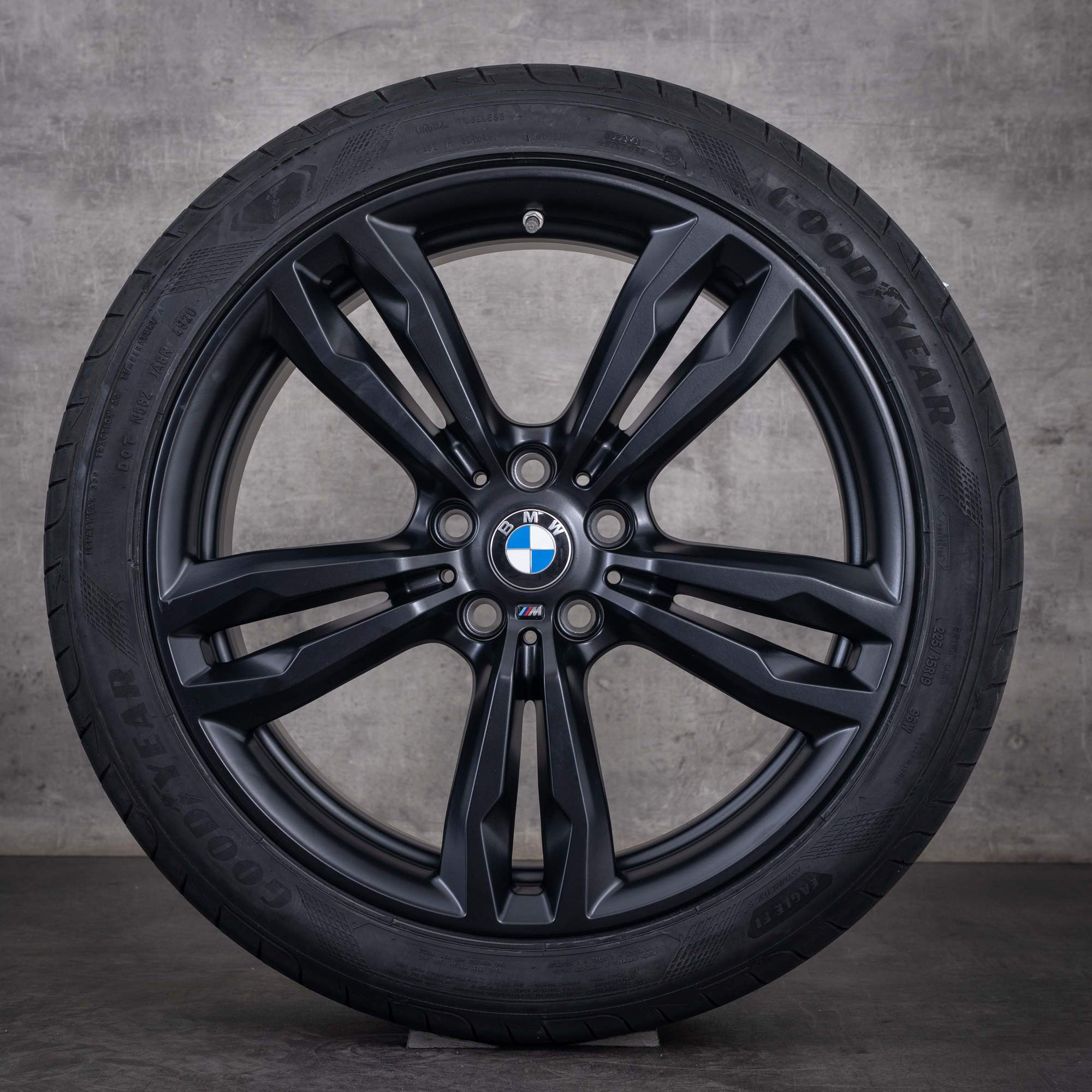 Roues hiver d'origine BMW X1 X2 19 pouces F48 F39 style 572 M 7849120 noir jais mat