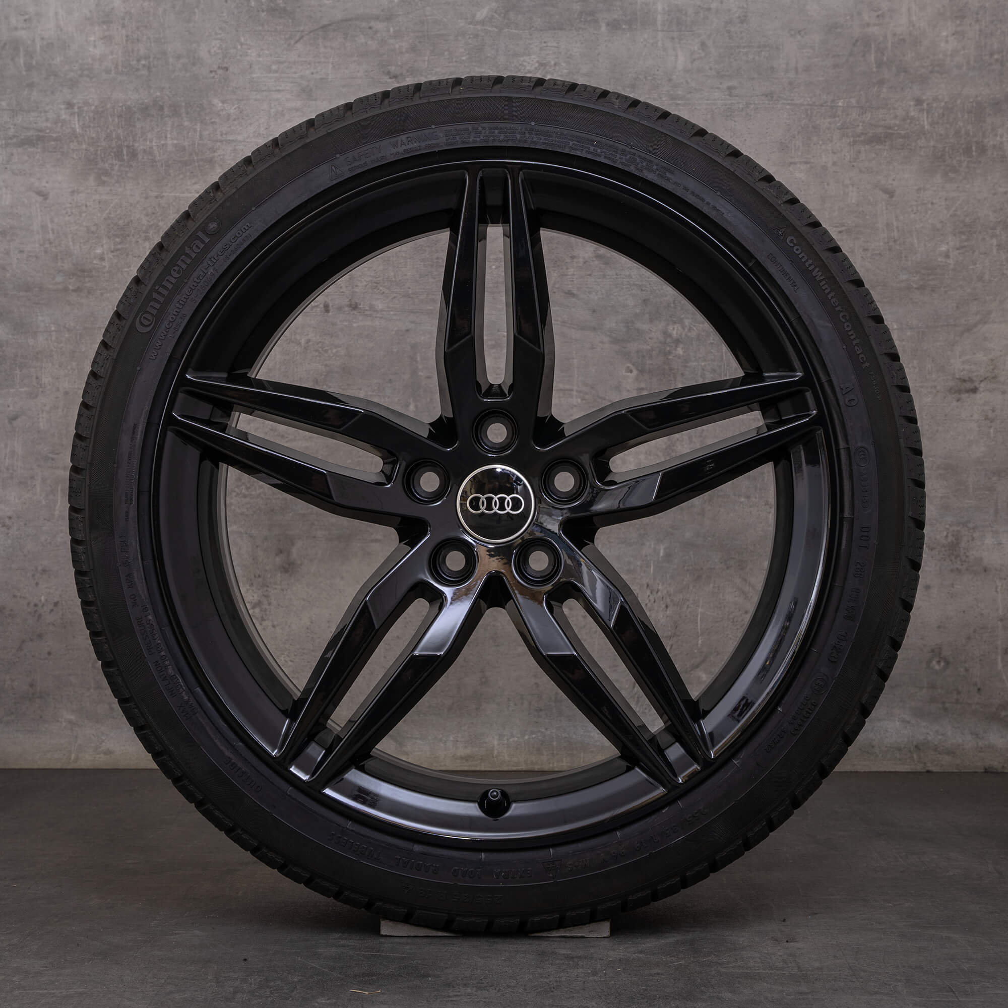 Original Audi A5 S5 Winterräder 19 Zoll F5 8W B9 Felgen 8W0601025AM schwarz glanz
