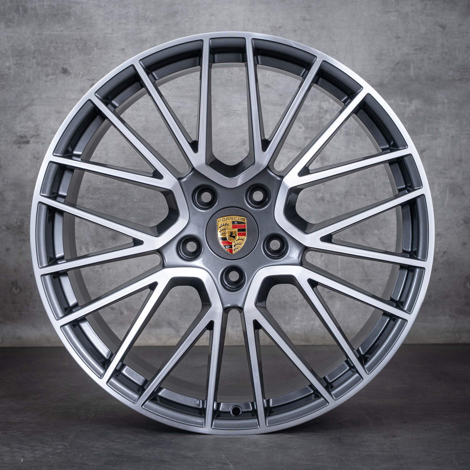 Original Porsche Cayenne Winterräder 21 Zoll 9YA Felgen RS Spyder 9Y0601025K 9Y0601025L titan glanzgedreht