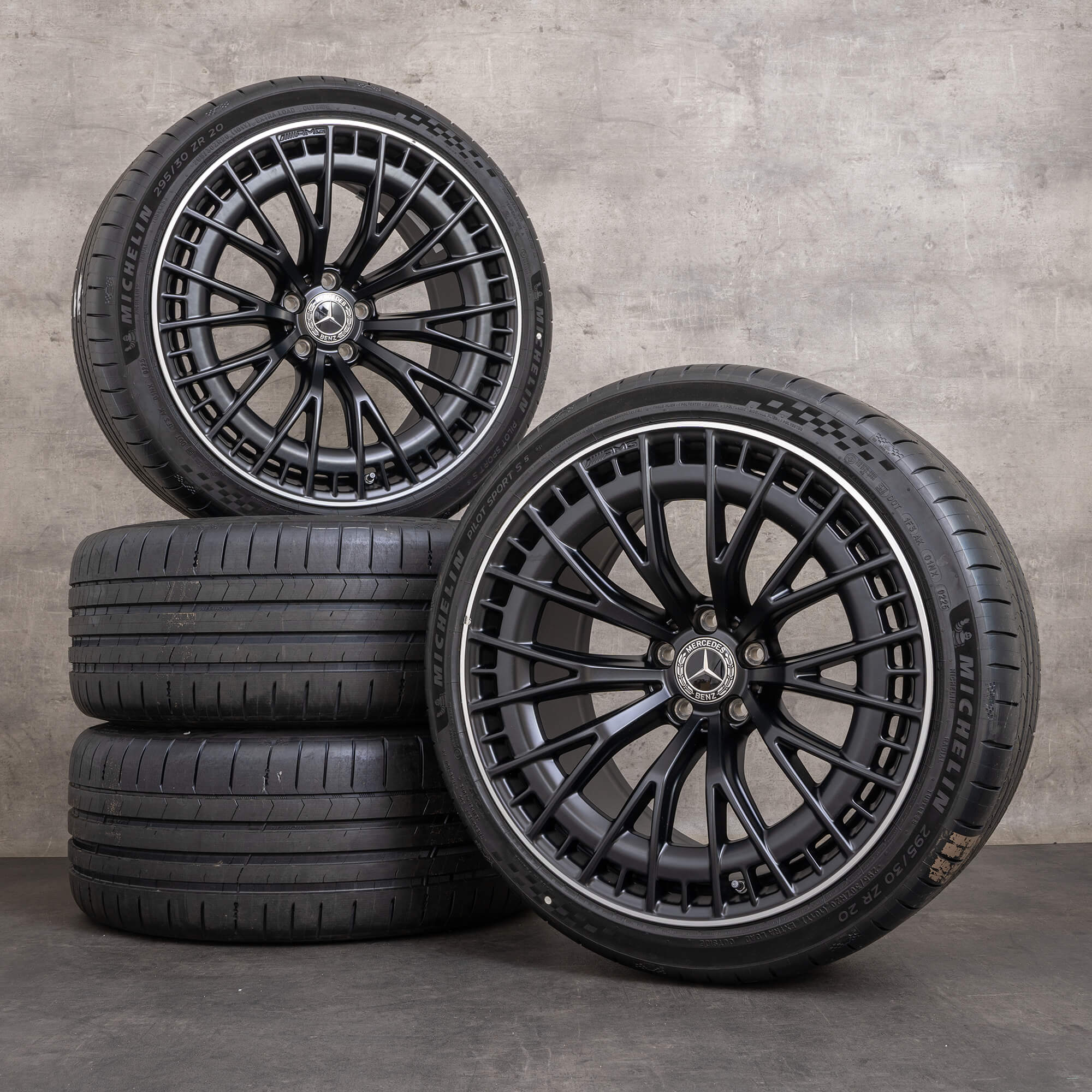 Original Mercedes Benz CLE 53 AMG Felgen 20 Zoll C236 A236 Sommerräder A2364012900 A2364013000 schwarz Rand glanzgedreht