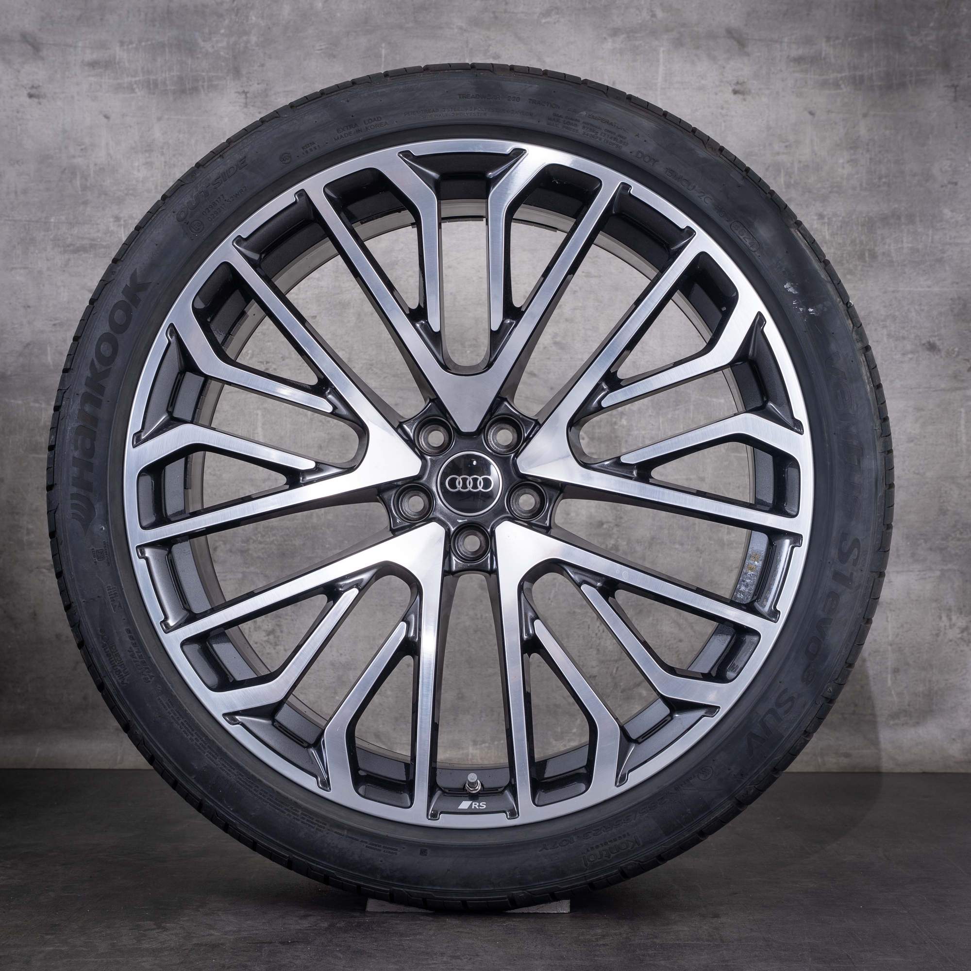 Original Audi Q8 SQ8 Felgen 23 Zoll 4M8 Sommerräder 4M8601025BN granit glanzgedreht