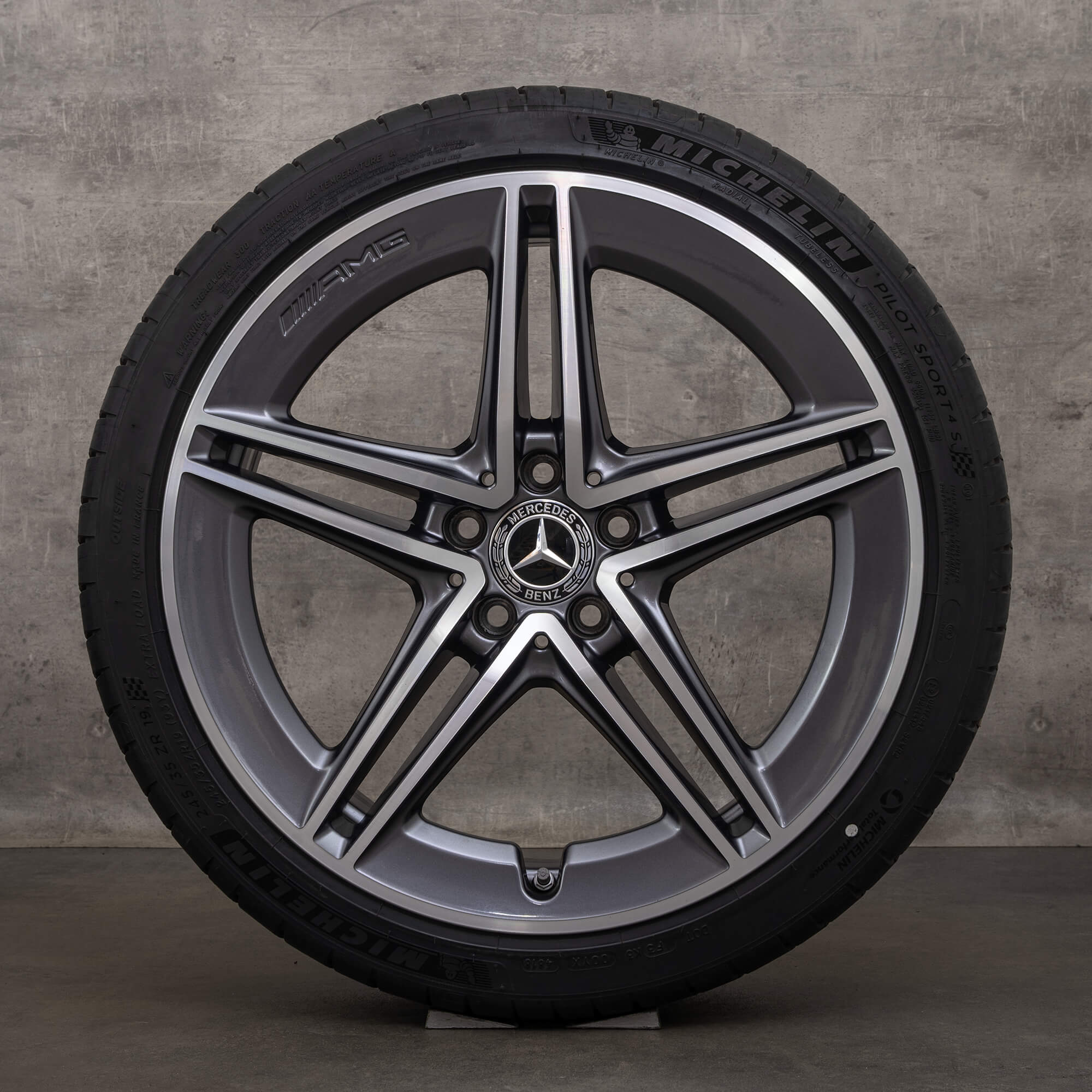 Llantas originales Mercedes Benz AMG Clase A 19 pulgadas W177 A45 de verano A1774012300 Gris Himalaya brillante
