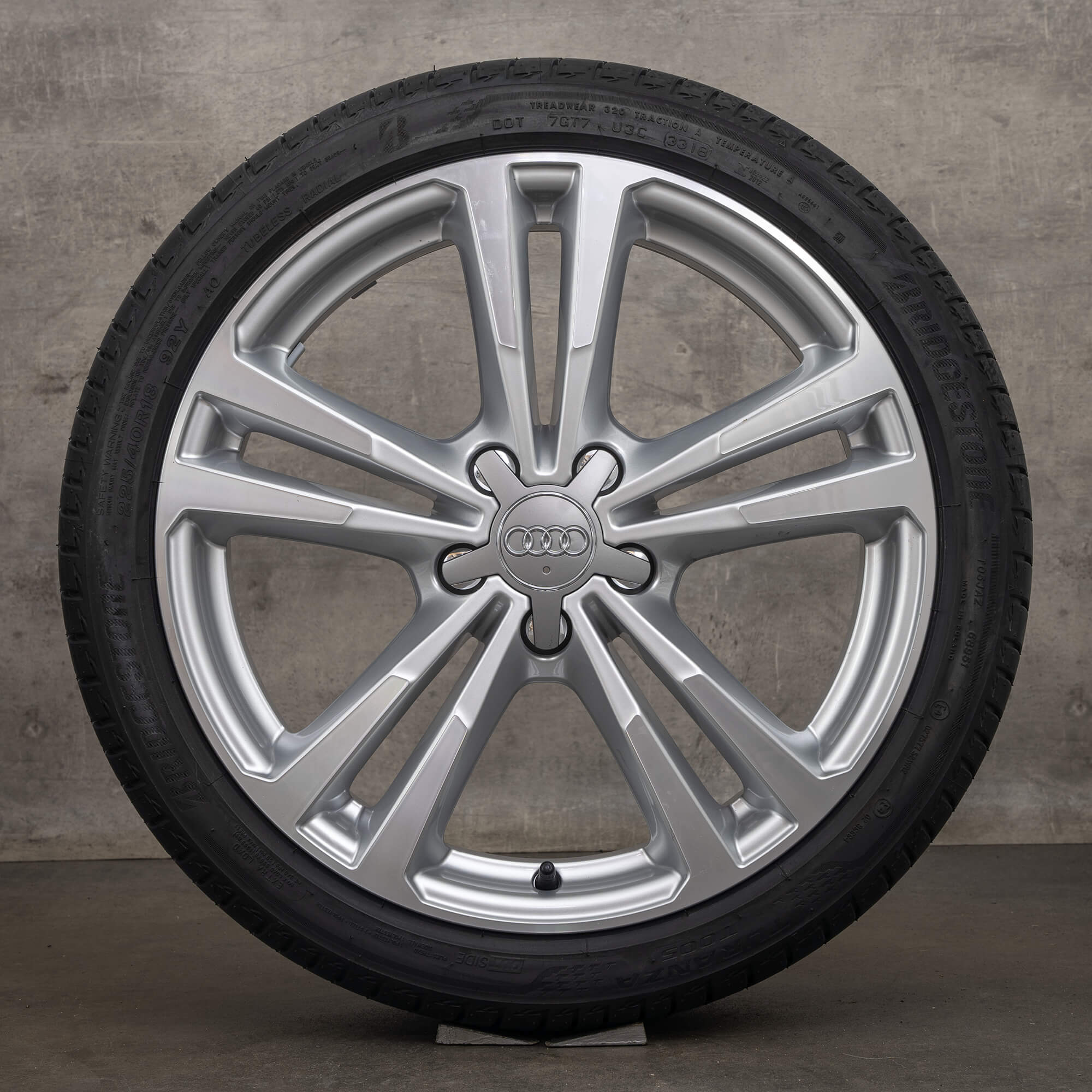 Jantes Audi A3 S3 genuínas de verão 8V Sportback 18 polegadas 8V0601025BL prateadas alto brilho NOVAS