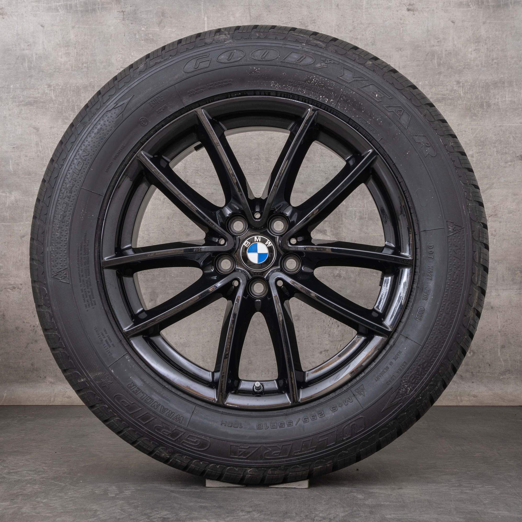 Oryginalne koła zimowe BMW X5 X6 18 cali G05 G06 Styling 618 Felgi 6880684 czarny błyszczący