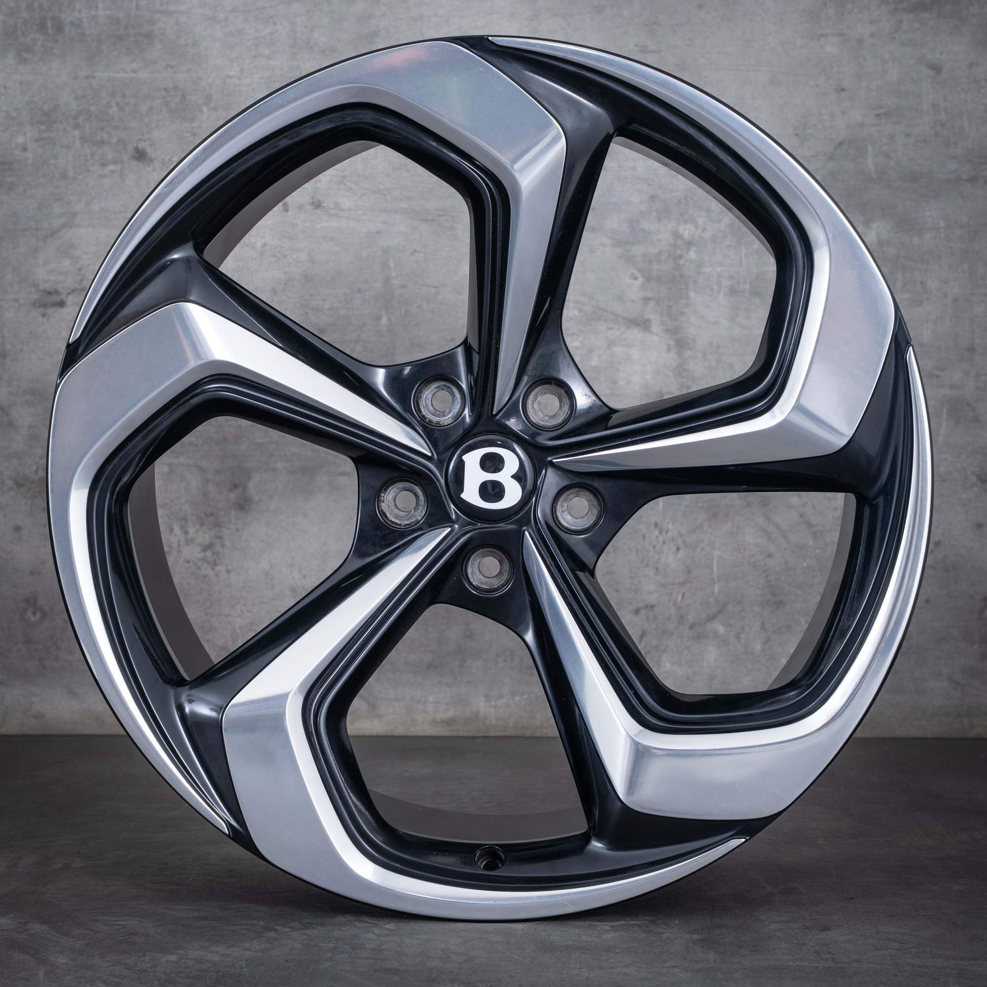 Alkuperäiset Bentley Bentayga vanteet 22 tuuman 4V1 36A601025BP 36A601025BN musta kiillotettu
