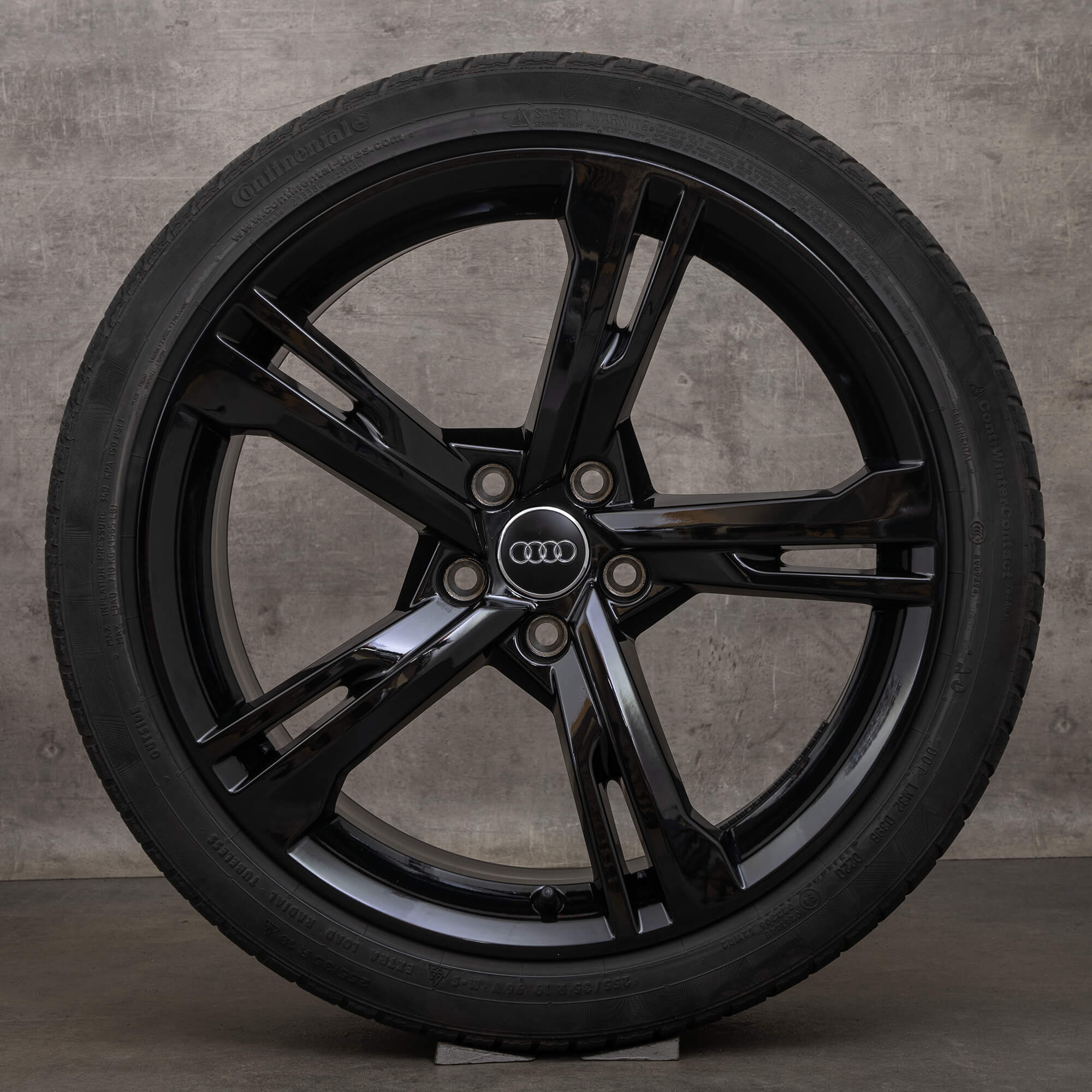 Original Audi A5 S5 F5 19 Zoll Felgen Winterräder Winterreifen Ramus Schwarz