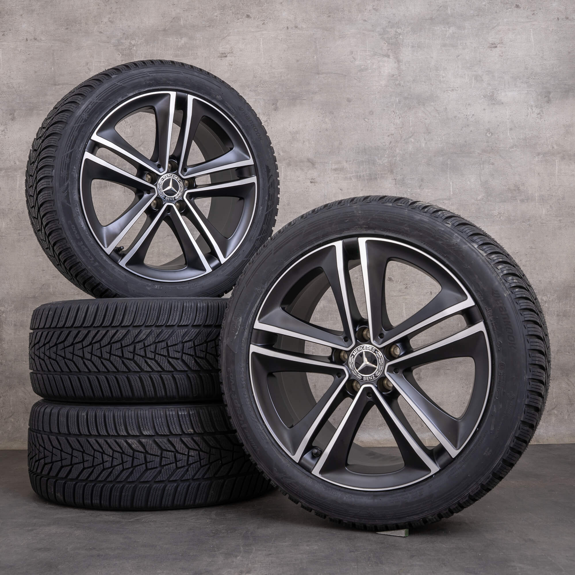 Oryginalne koła zimowe Mercedes Benz CLS 18 cali C257 Coupe Felgi A2574010100 A2574010200 czarne satynowe Polerowane