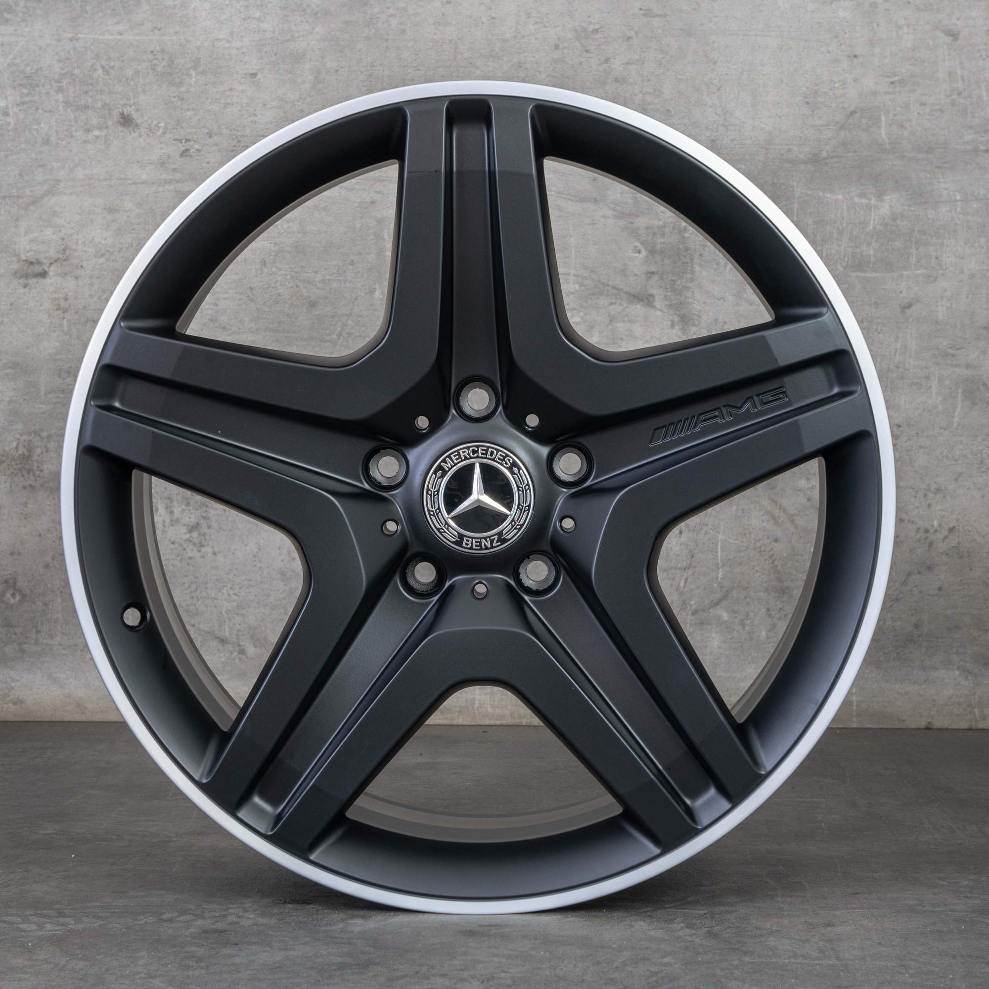Oryginał Mercedes Benz Klasa G AMG felgi 20 cali W463 W465 G63 G65 koła letnie A4634012702 czarny mat polerowane NOWOŚĆ