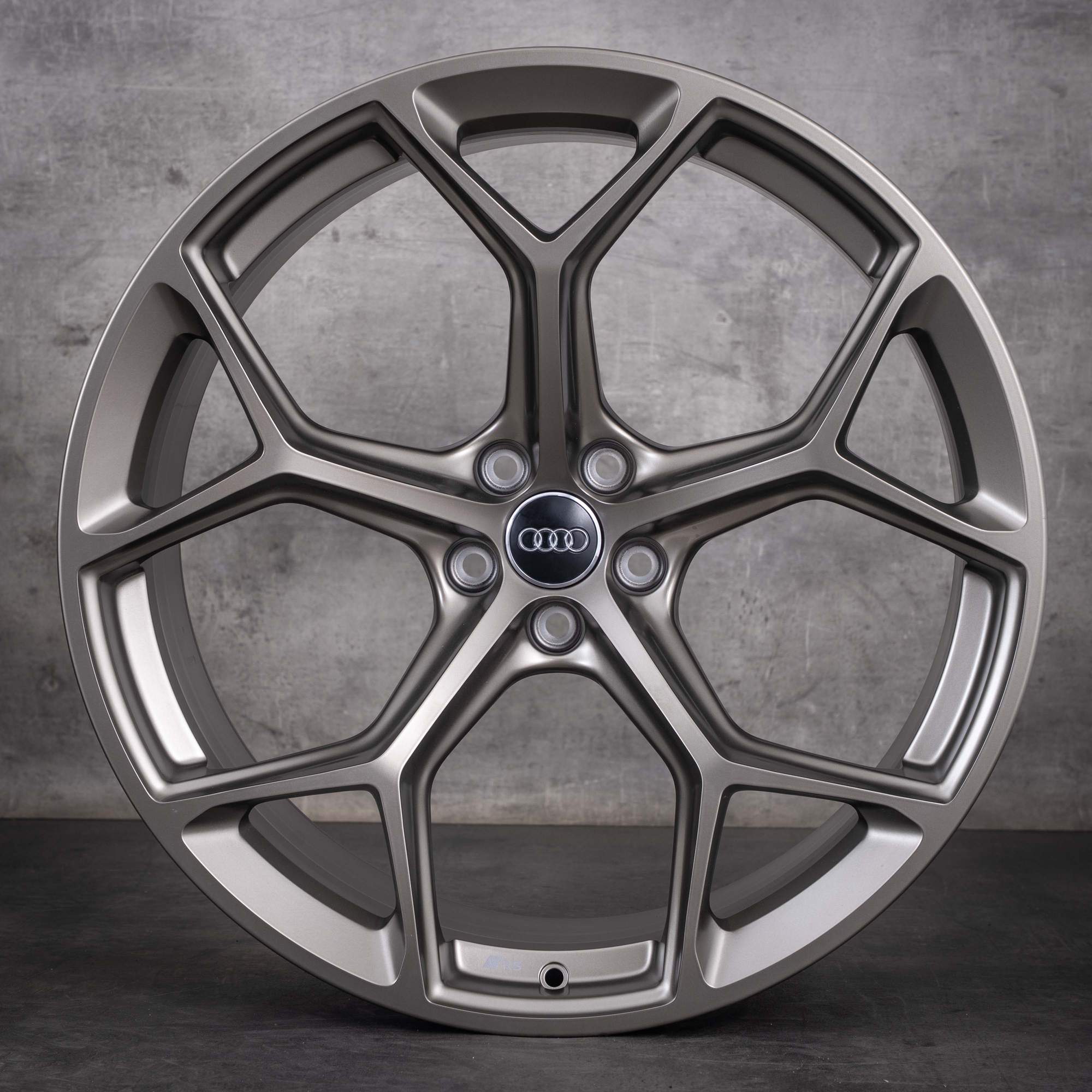 Originale Audi RS6 RS7-felger 22 tommer 4K C8 4K0601025CQ Performance Galaxy satinmatt NY