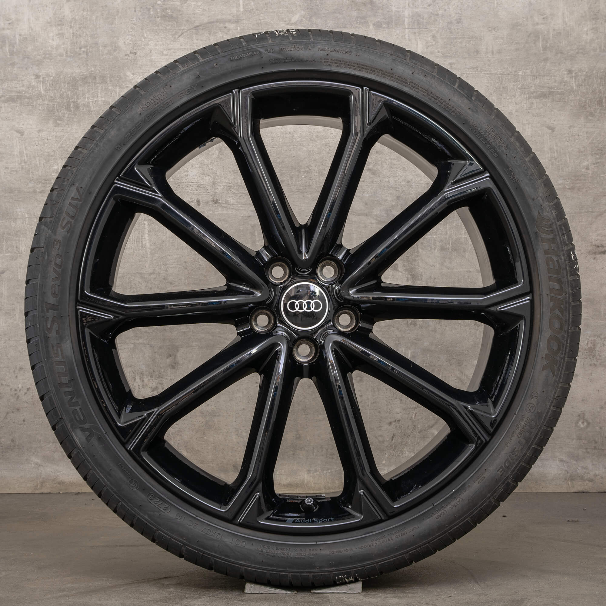 Originele Audi RSQ3 velgen 21 inch F3 zomerwielen 83A601025AG Polygon zomerbanden zwart