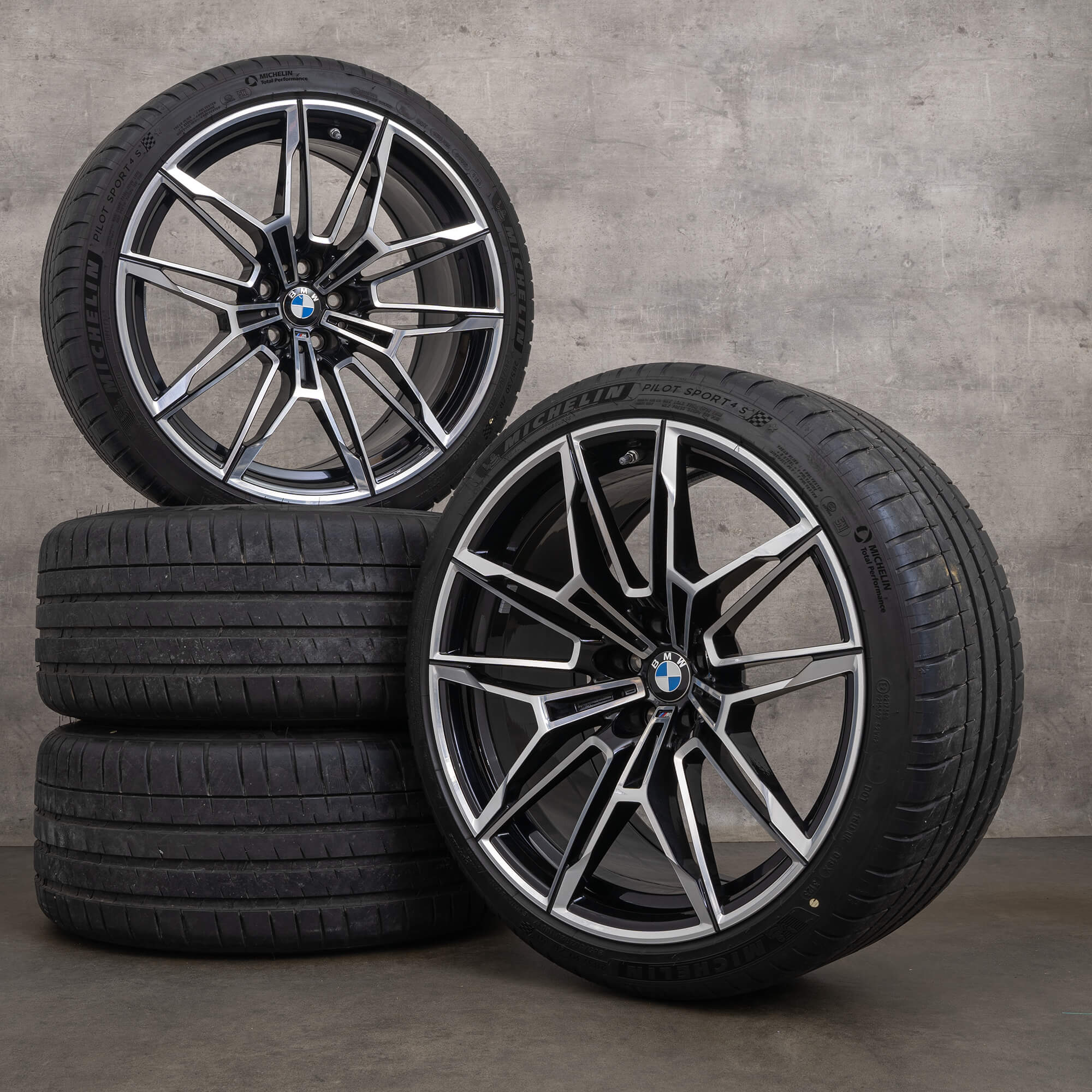 BMW M3 G80 M4 G82 G83 Sommerräder 19 20 Zoll Felgen 825 M Sommerreifen