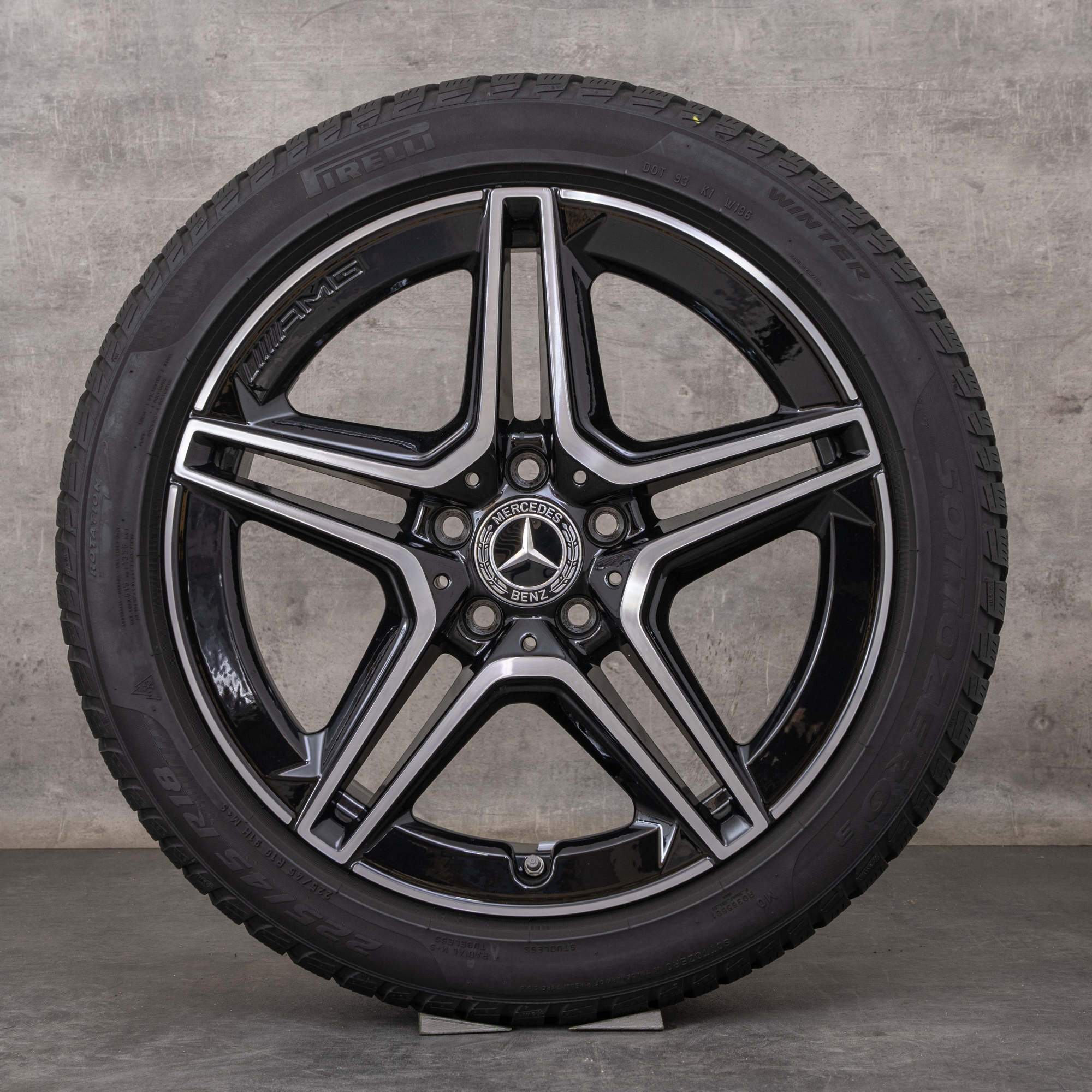 Alkuperäiset Mercedes Benz A B-sarjan CLA AMG talvirenkaat 18 tuuman W177 V177 W247 X118 C118 vanteet A1774011500 musta kiillotettu