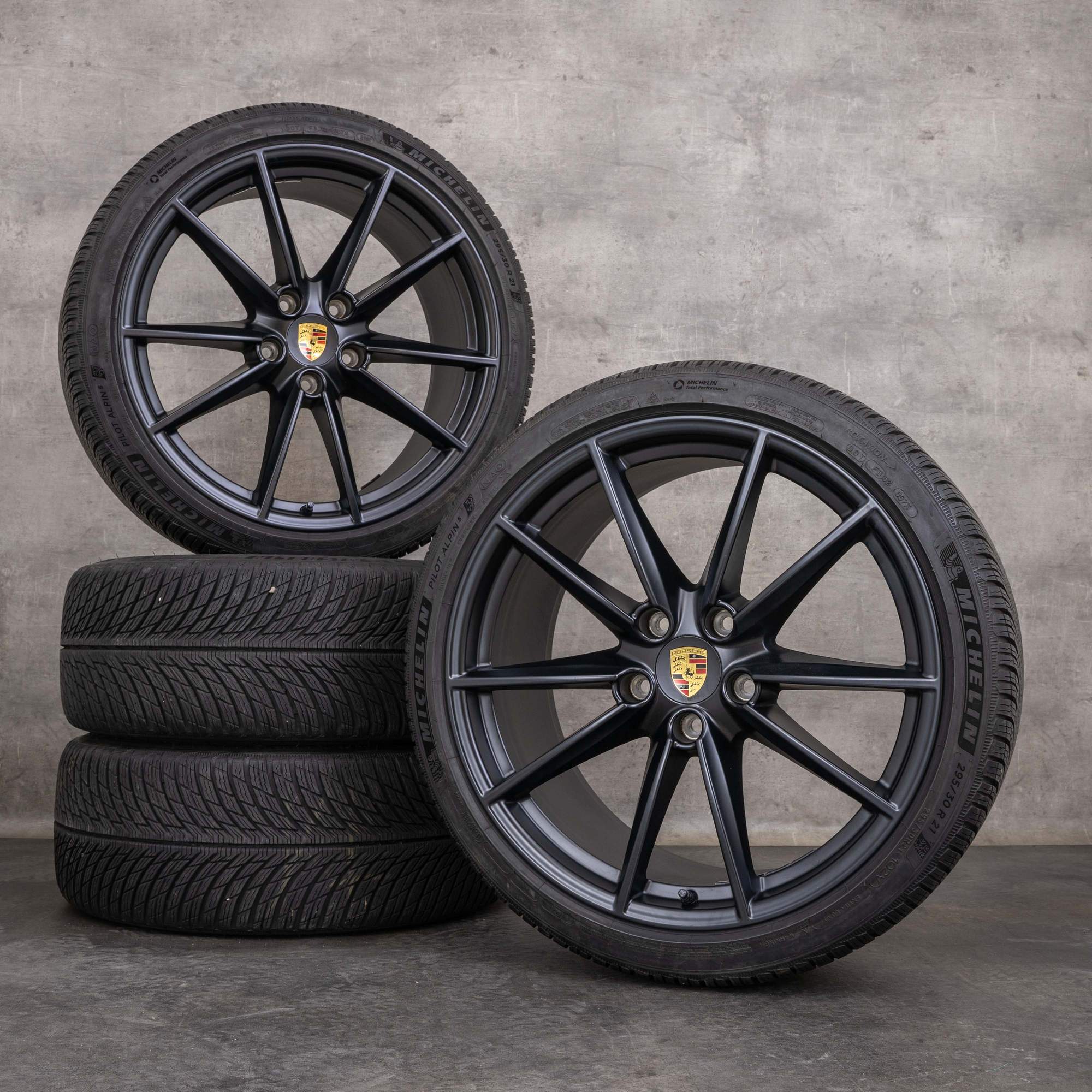 Alkuperäiset Porsche 992 I talvirenkaat 20 21 tuuman Carrera S vanteet 992601025C 992601025E musta matta