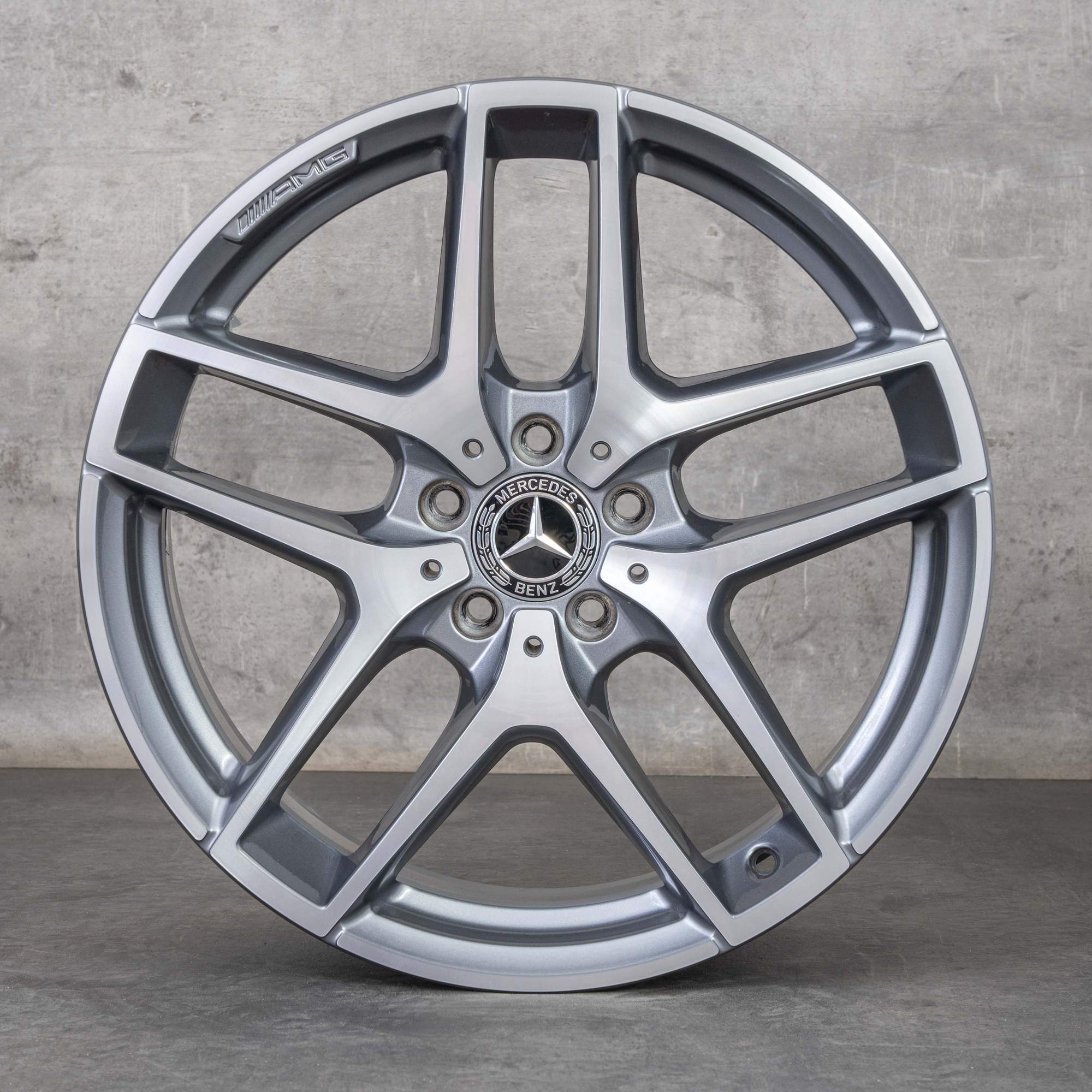 Oryginalne felgi Mercedes Benz GLC & 43 AMG 19 cali C253 X253 A2534011800 szary himalaya polerowane aluminiowe
