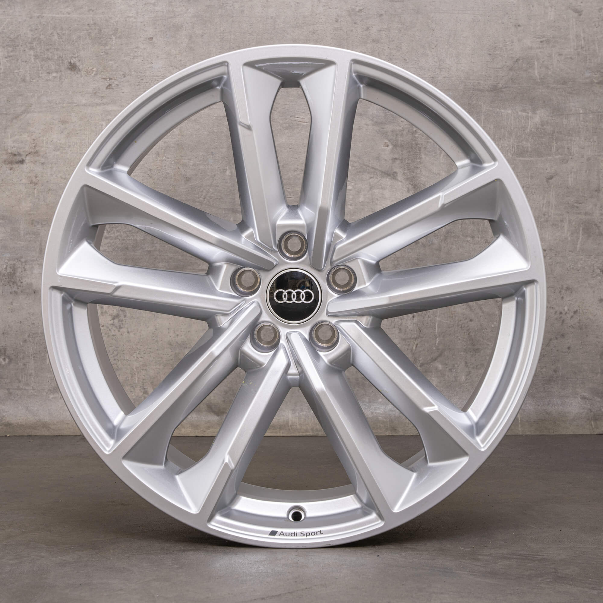 Genuine Audi A7 S7 cerchi 20 pollici C8 4K8601025M argento NUOVO