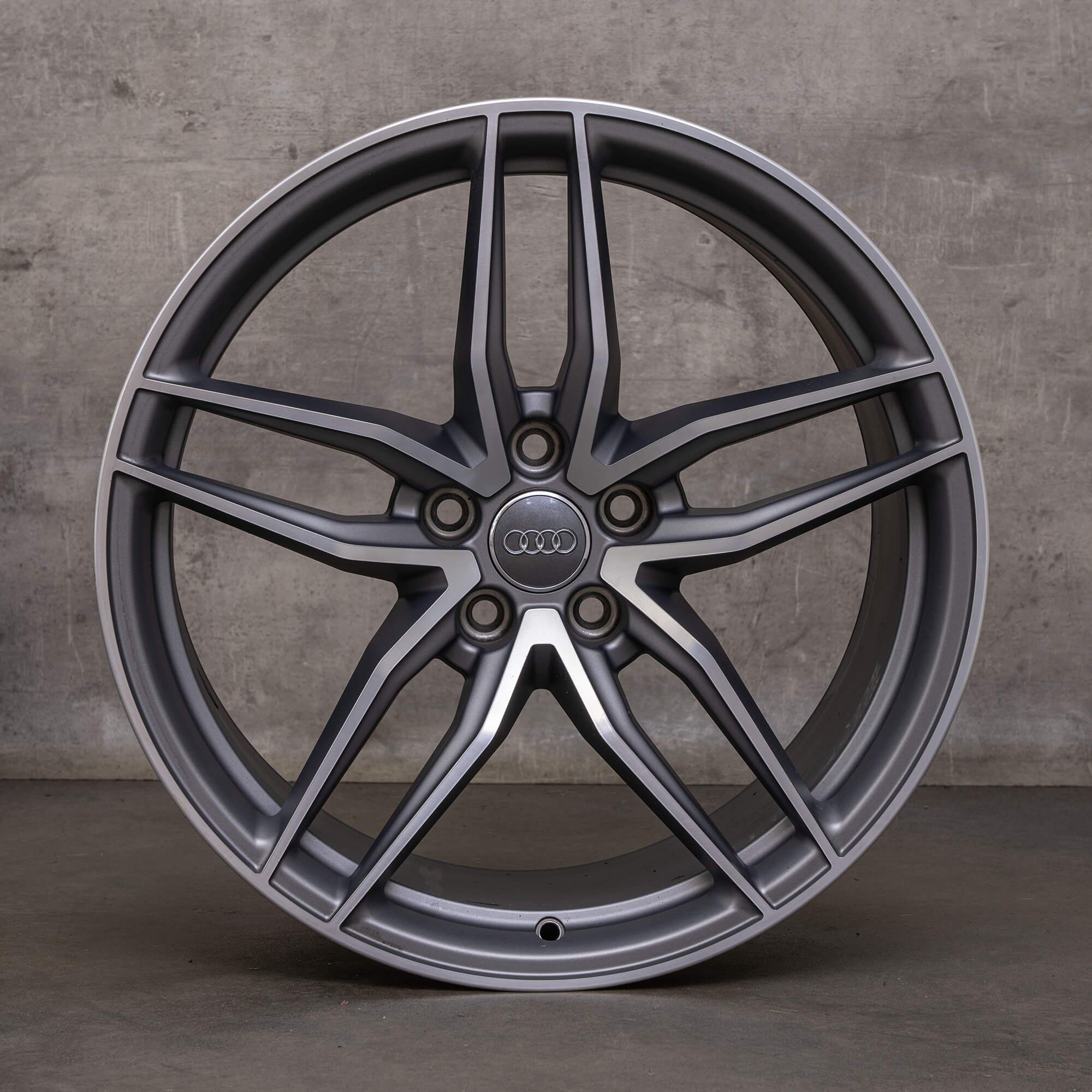 OEM Audi R8 rims 19 inch 4S V10 alloy 4S0601025D 4S0601025E anthracite polished