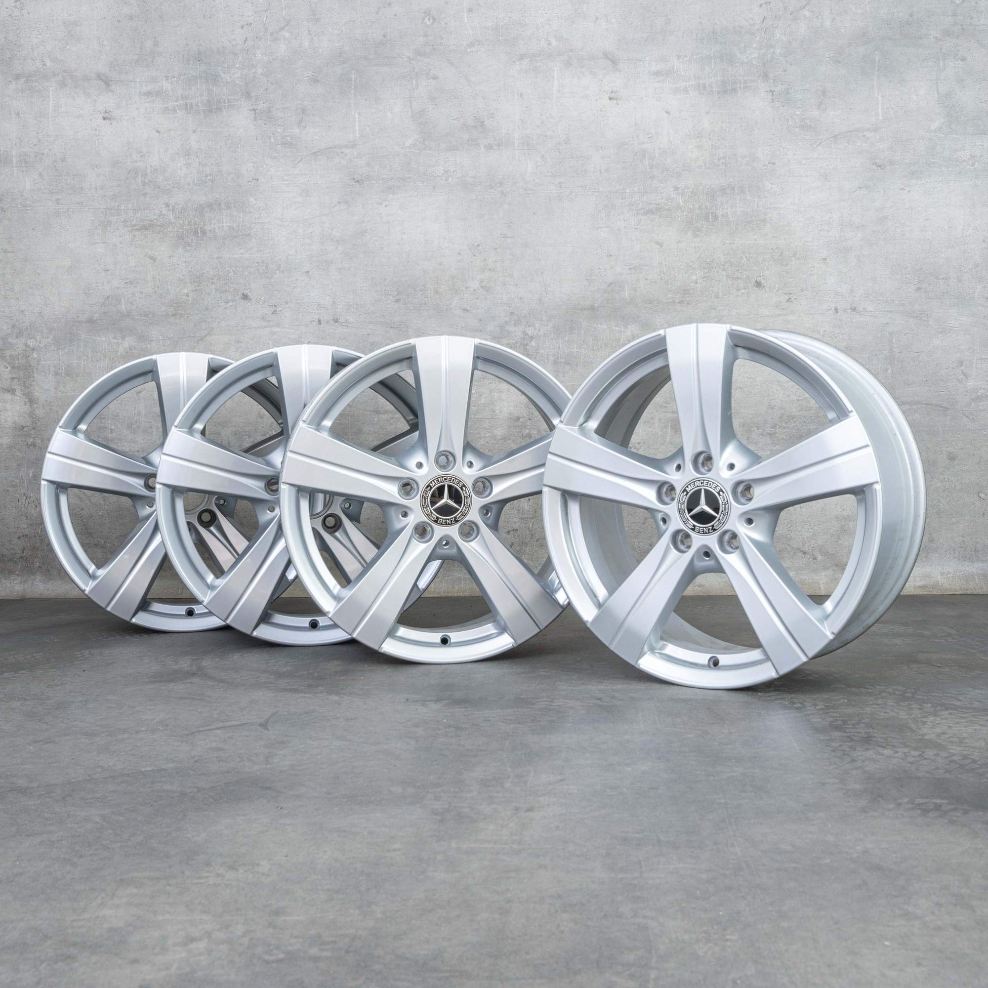 Orijinal Mercedes Benz C-Serisi jantlar 17 inç W206 S206 A2064017200 A2064014500 gümüş parlak