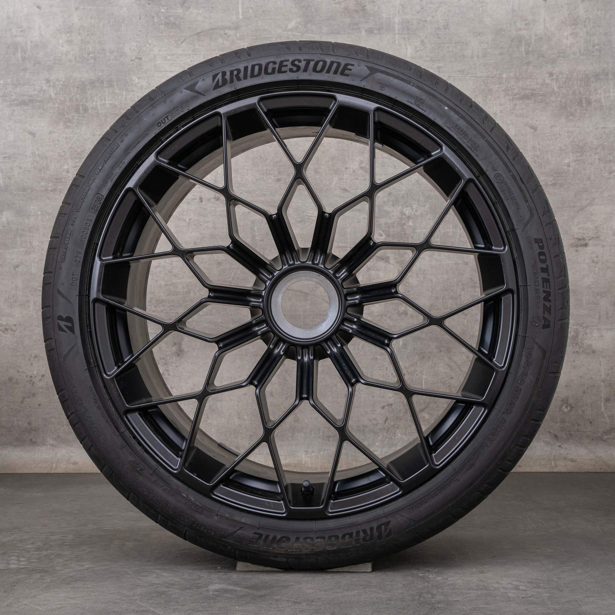 Original Lamborghini Huracan Felgen 20 Zoll Sommerräder Giano 4T0601017 schwarz matt