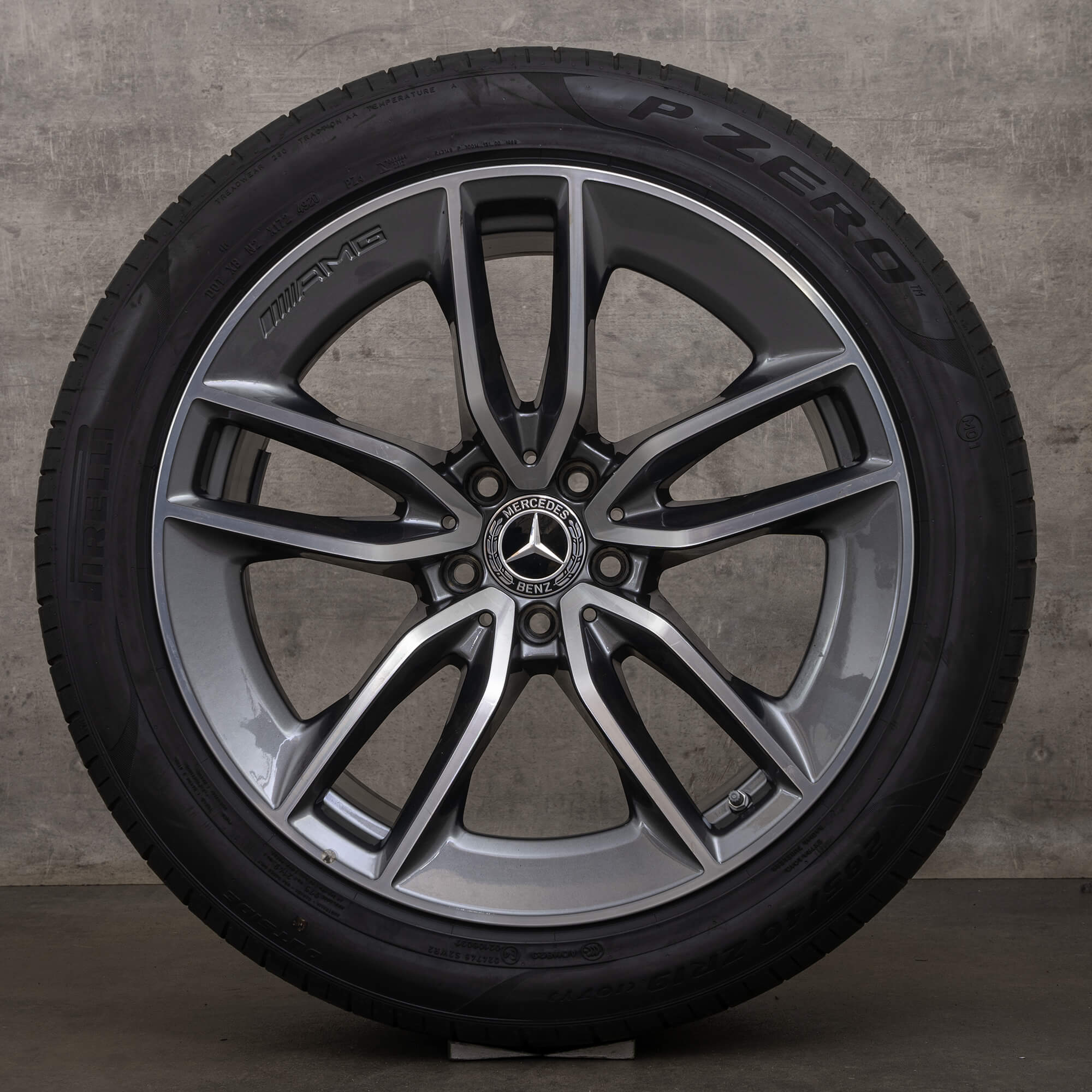 OEM Mercedes Benz GT 43 53 63 & S 4Matic AMG rims 19 inch X290 4-door summer wheels A2904010200 A2904010300 himalaya gray glossy turned NEW