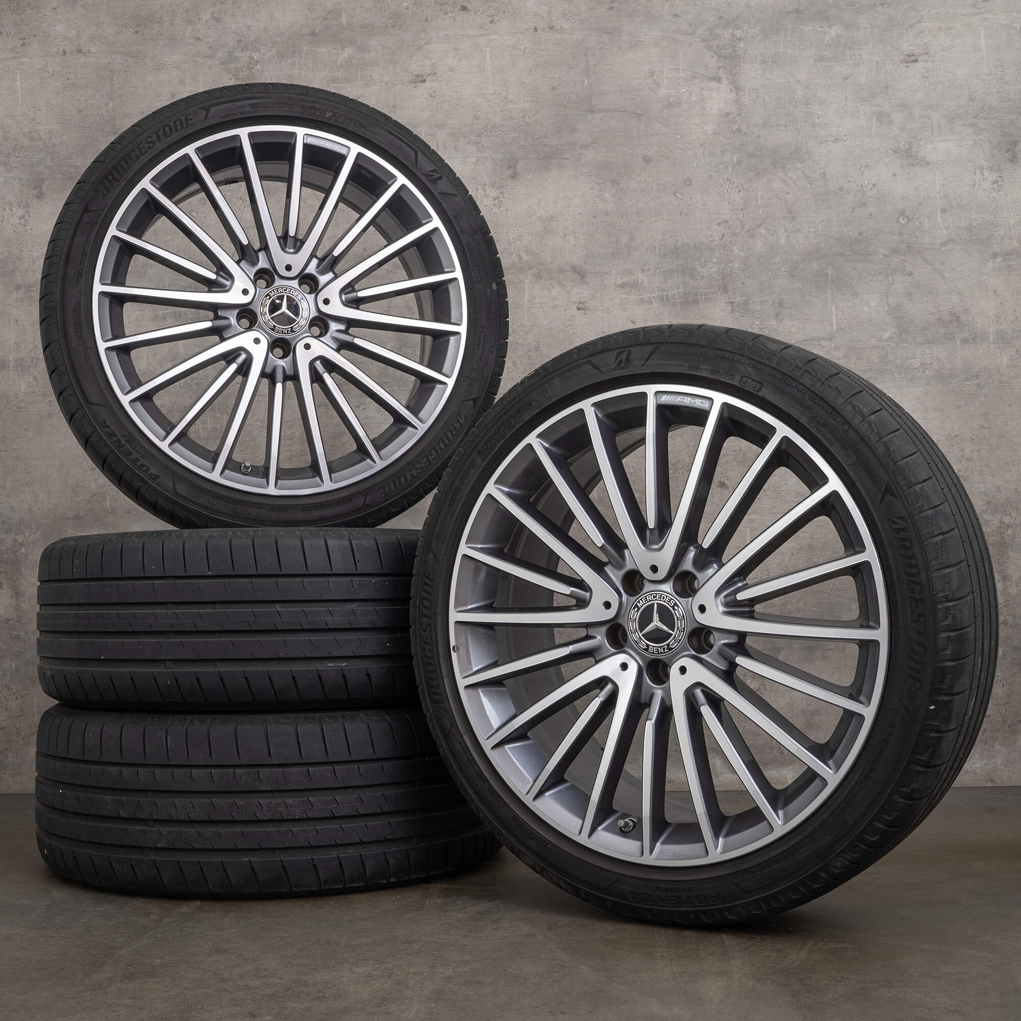 Original AMG Mercedes GLA 45 X156 20 Zoll Felgen Sommerreifen A1564012900 himalaya grey glanzgedreht