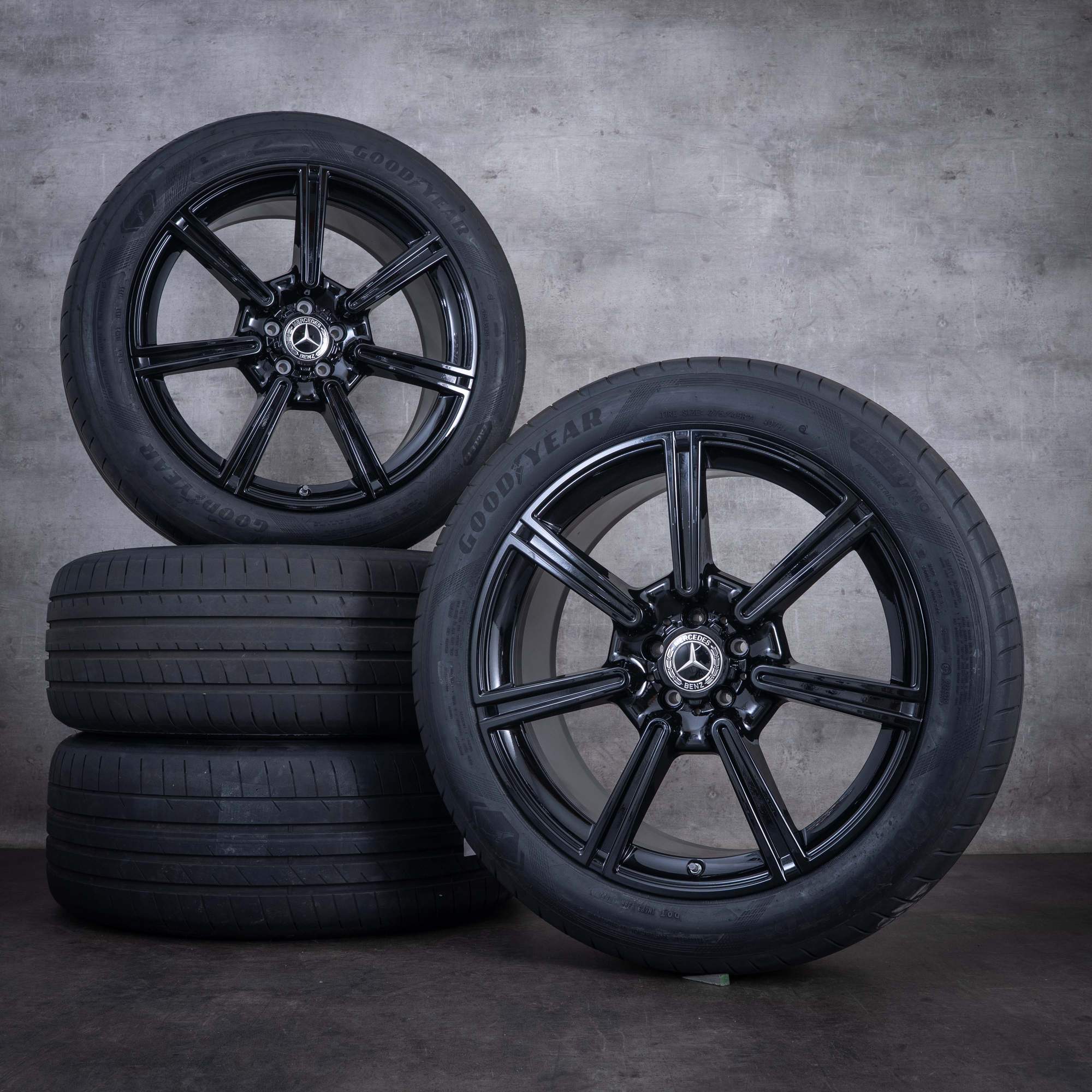 Pneumatiques hiver d'origine Mercedes-Benz EQS 21 pouces X296 SUV A2964010100 noir brillant