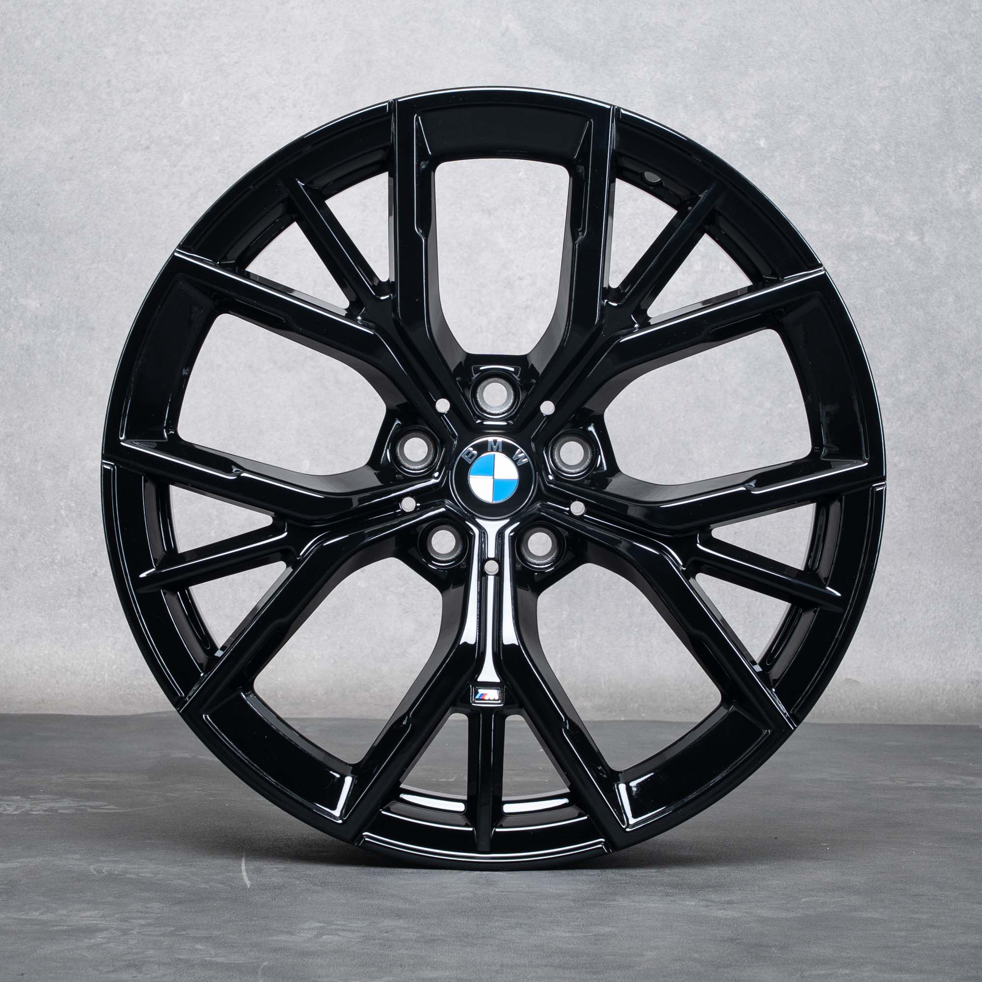 Oryginalał BMW seria 5 felgi 19 cali G30 G31 koła letnie stylizacja 845 8747234 czarny błyszczący