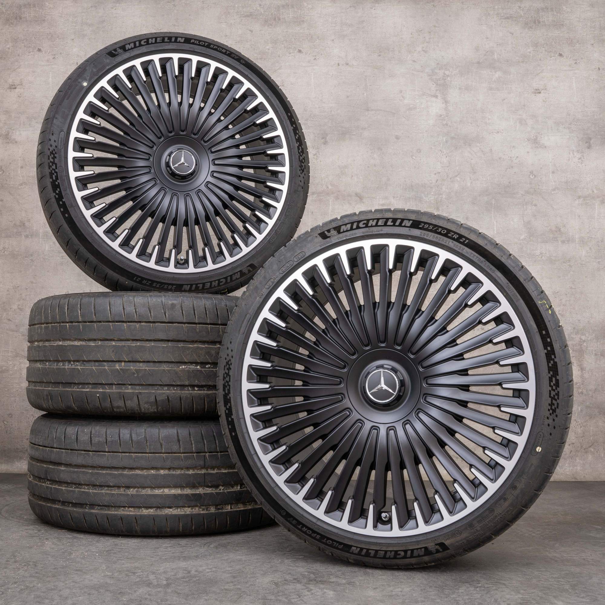Alkuperäiset Mercedes-Benz EQE 43 53 AMG -talvirenkaat, 21 tuumaa, V295-vanteet, A2954013100, A2954013200, mattamusta, kiillotettu