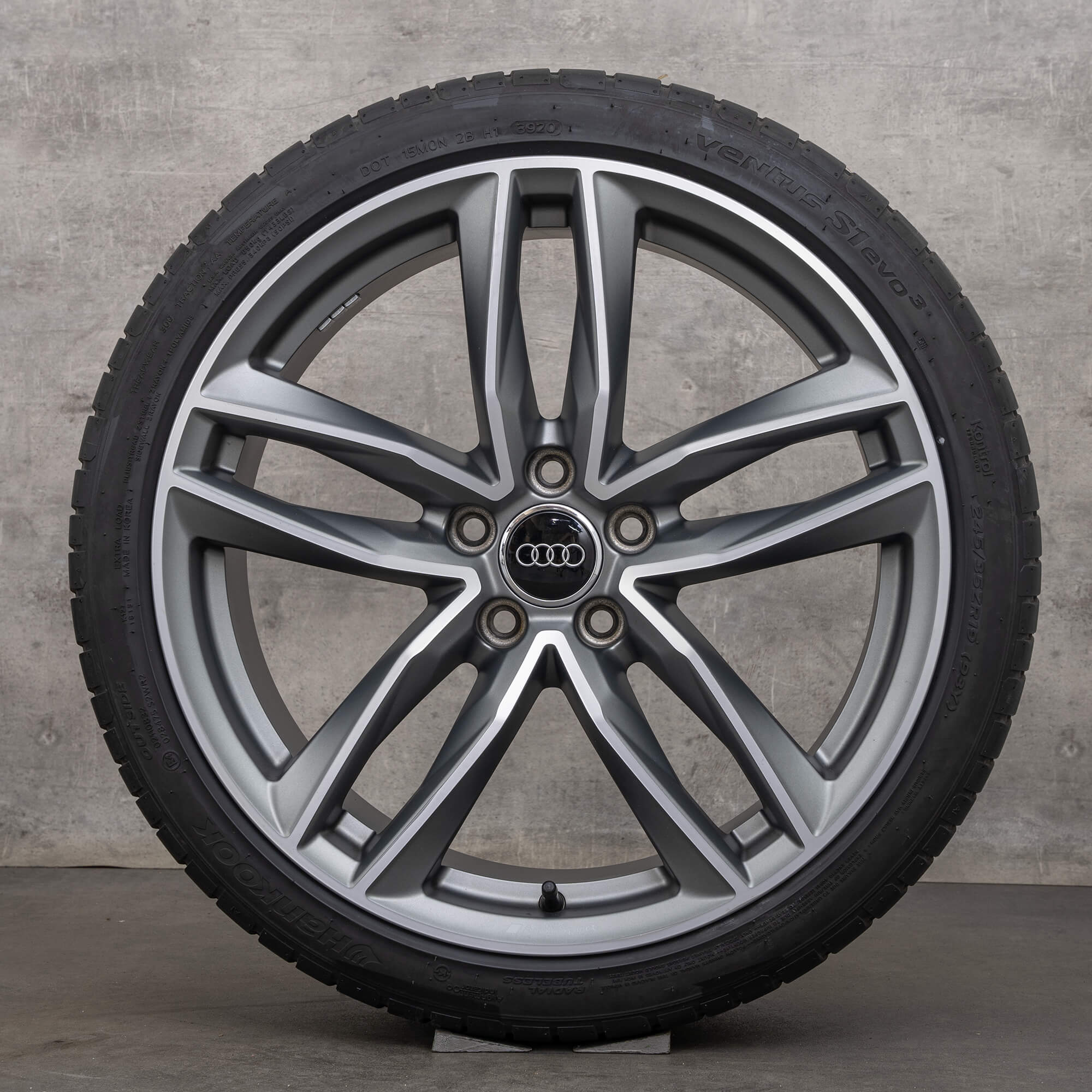 AUDI TT TTS TTRS 8S FV Sommerräder 19 Zoll Felgen Sommerreifen 8S0601025BG