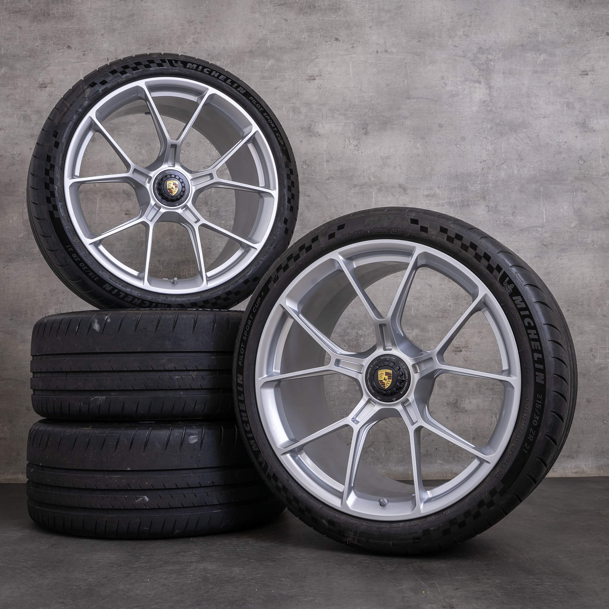 Original Porsche 911 GT3 ráfky na auto 20 21 palcová letní kola 992 I 9GT601025Q 9GT601025R stříbrná lesklá NOVÁ