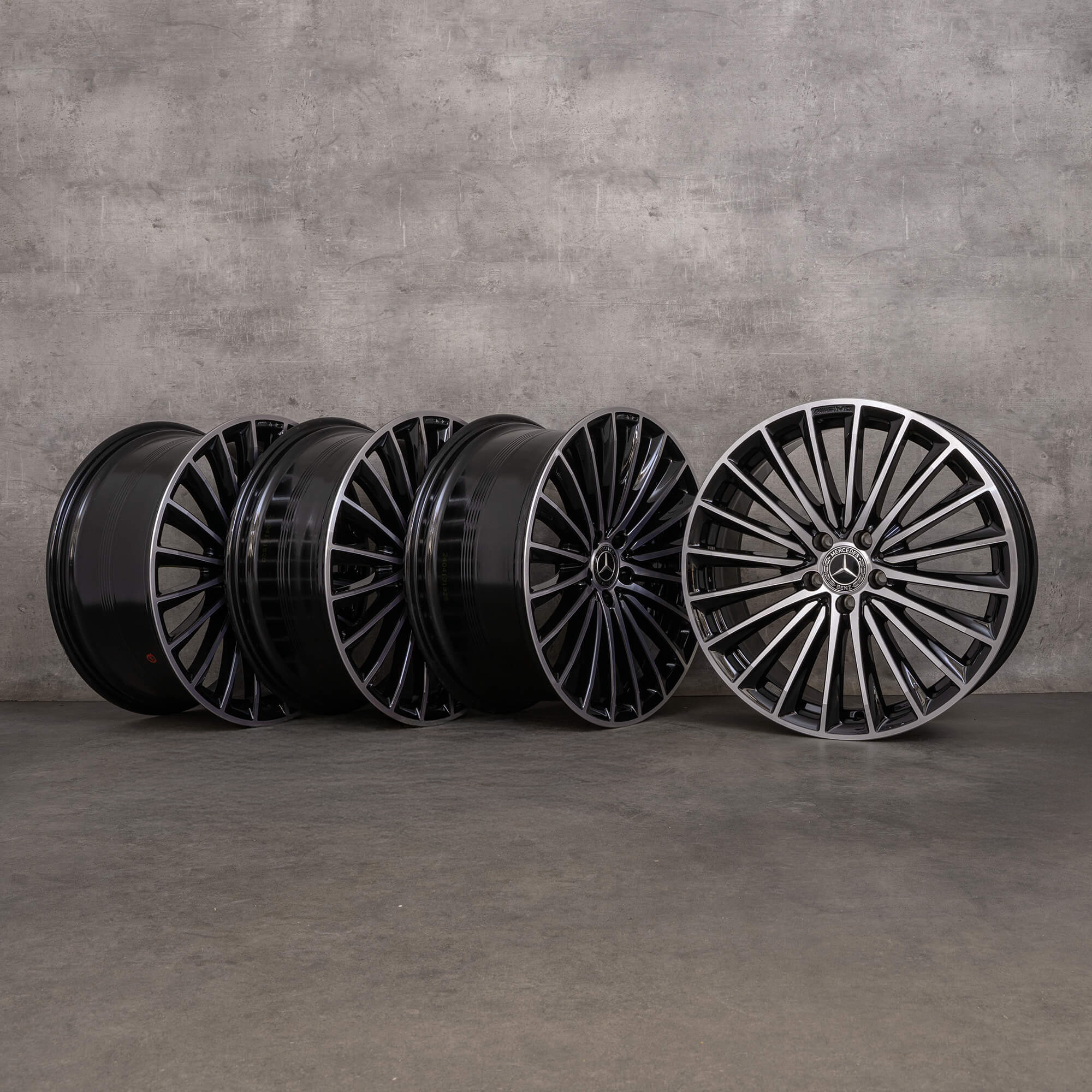 Originální disky Mercedes Benz GLC AMG 20 palců X254 C254 A2544010800 A2544010900 černé lesklé soustružené NOVÉ