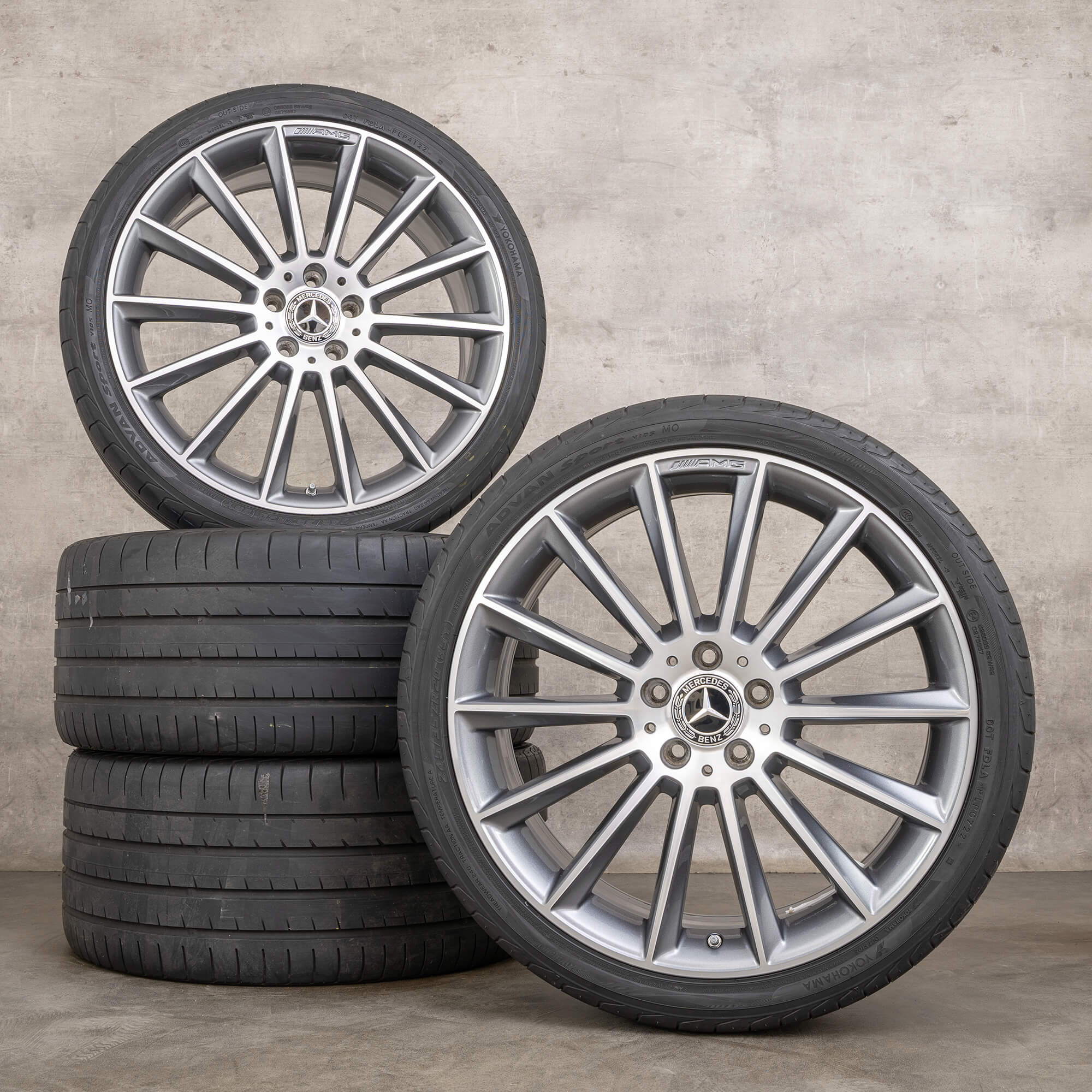 Genuine AMG Mercedes Benz Classe E ruote 20 pollici W213 S213 C238 A238 estive A2134012200 A2134012300 nero finitura lucida