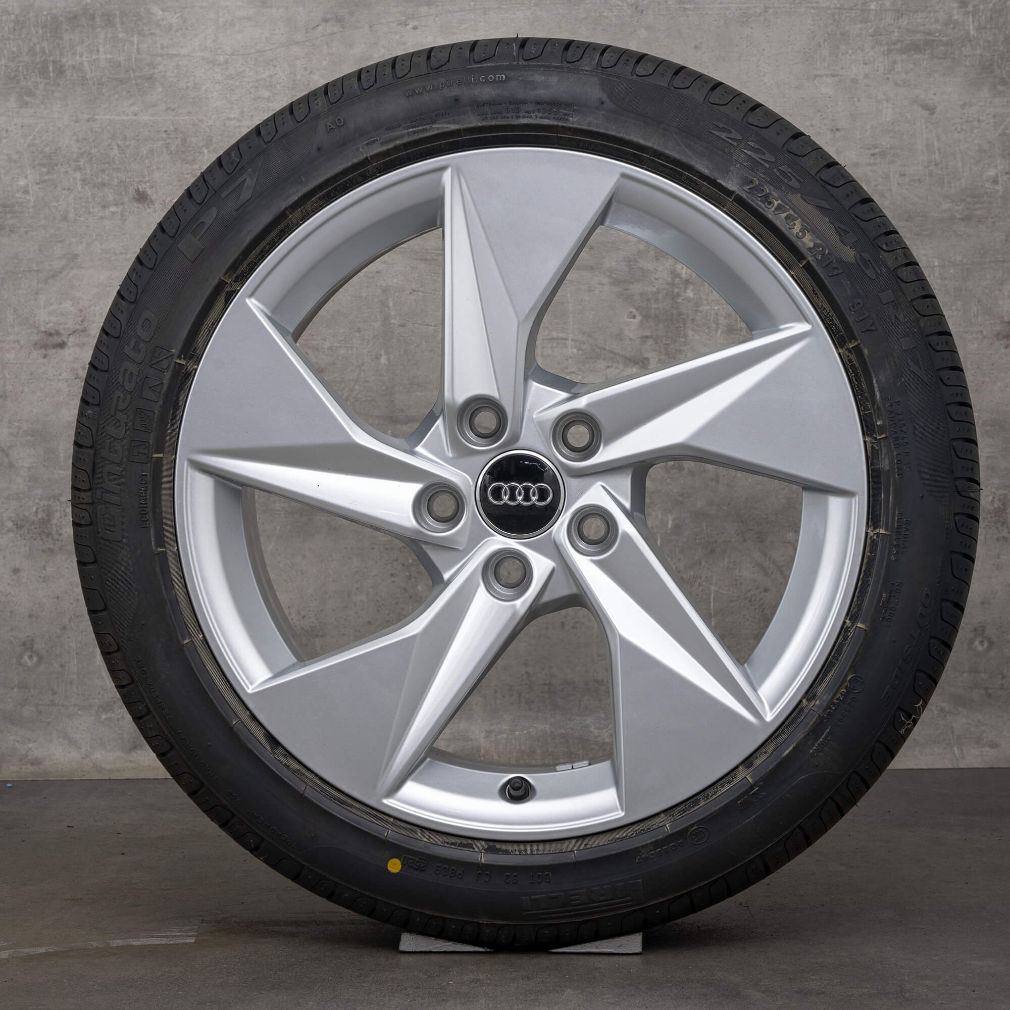 Audi 17 inch rims A3 S3 8Y summer tires summer OEM wheels