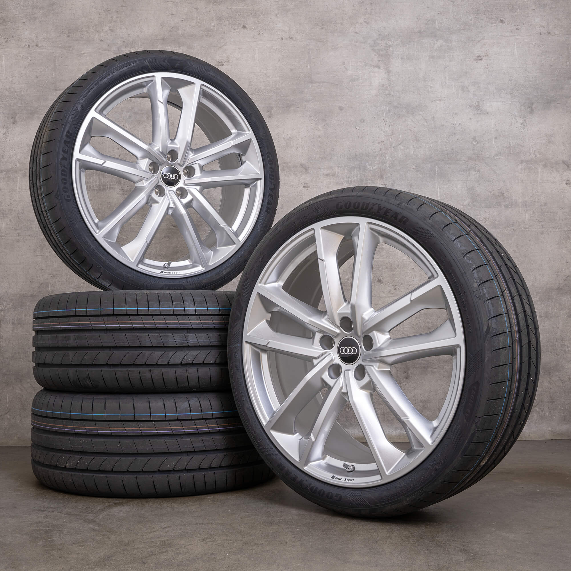Originele Audi A6 S6 velgen 21 inch 4K C8 F2 zomerwielen DOT 2024 4K0601025CP zilver NIEUW