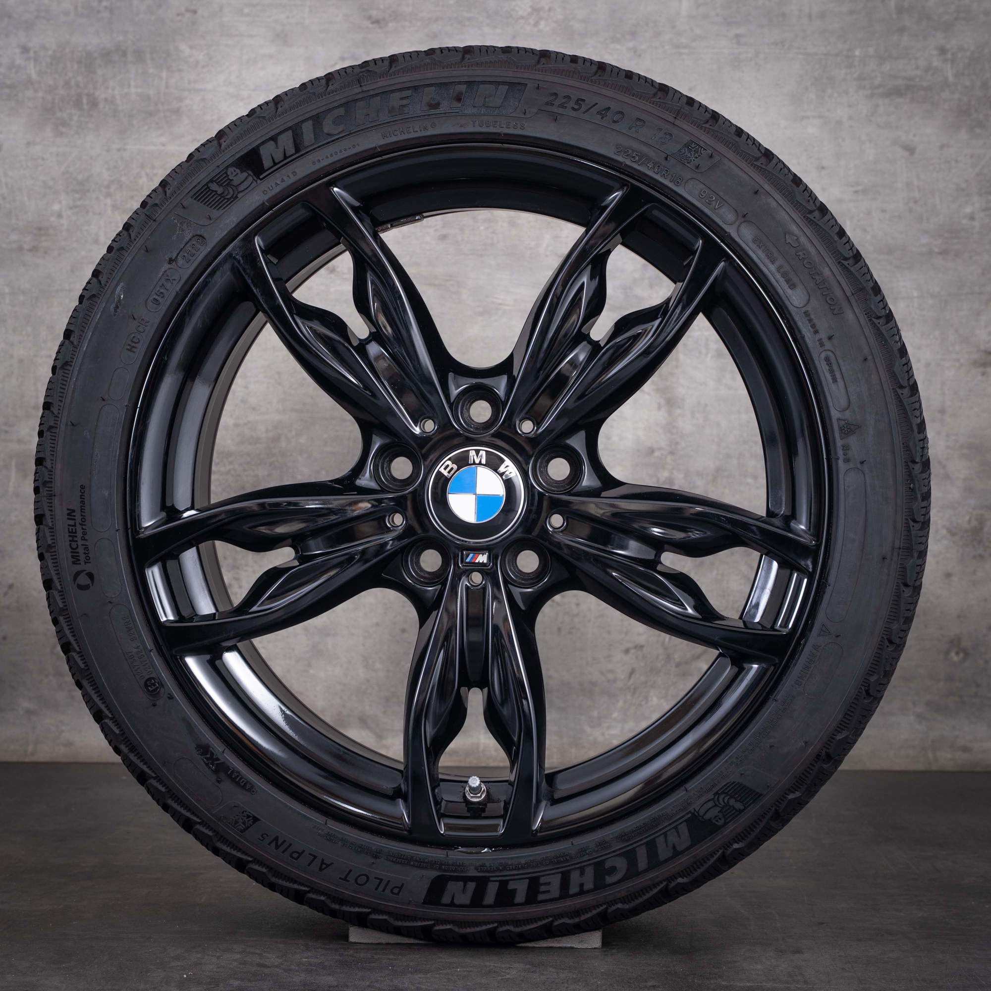 Original BMW 1er 2er Winterräder 18 Zoll F20 F21 F22 F23 Felgen Styling 436 M 7845870 7845871 jet black