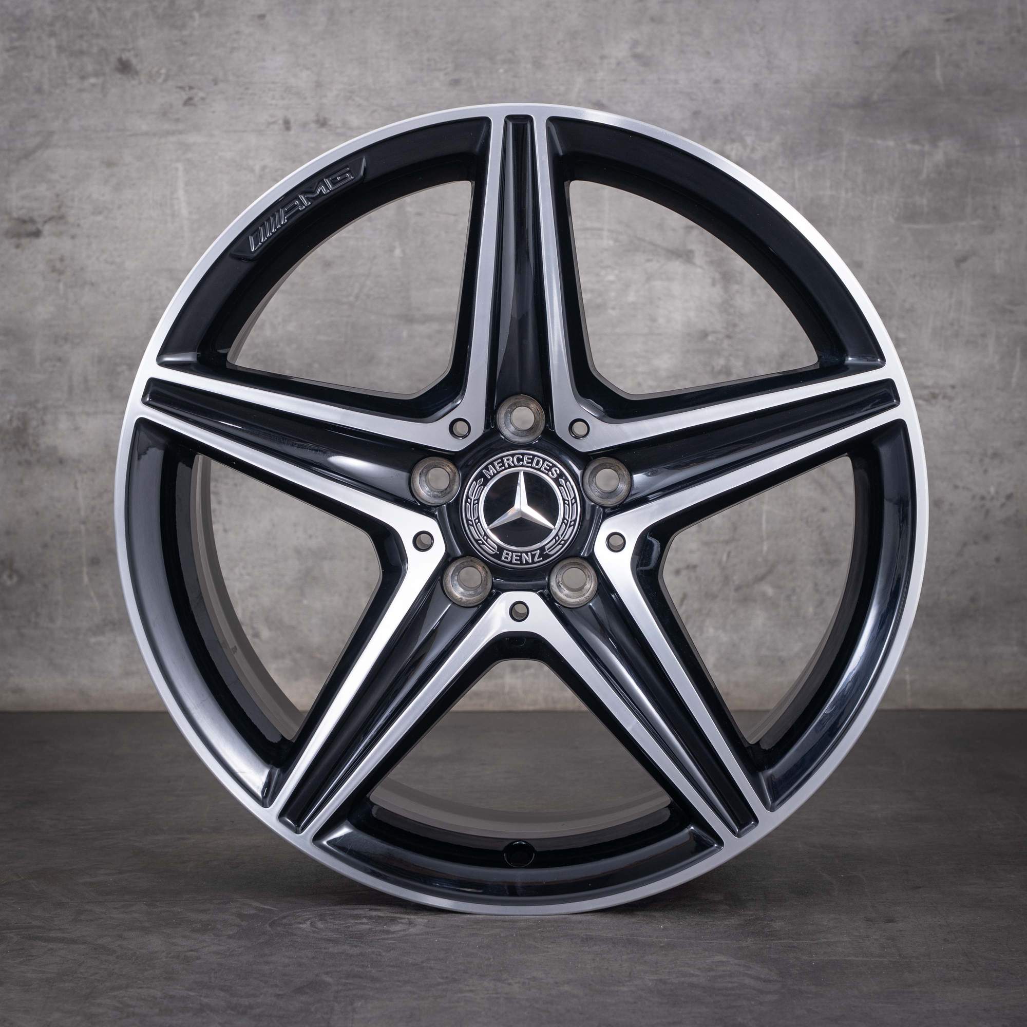 Original Mercedes Benz E-Klasse AMG Felgen 18 Zoll W213 S213 A238 C238 A2134011800 A2134011900 schwarz glanzgedreht